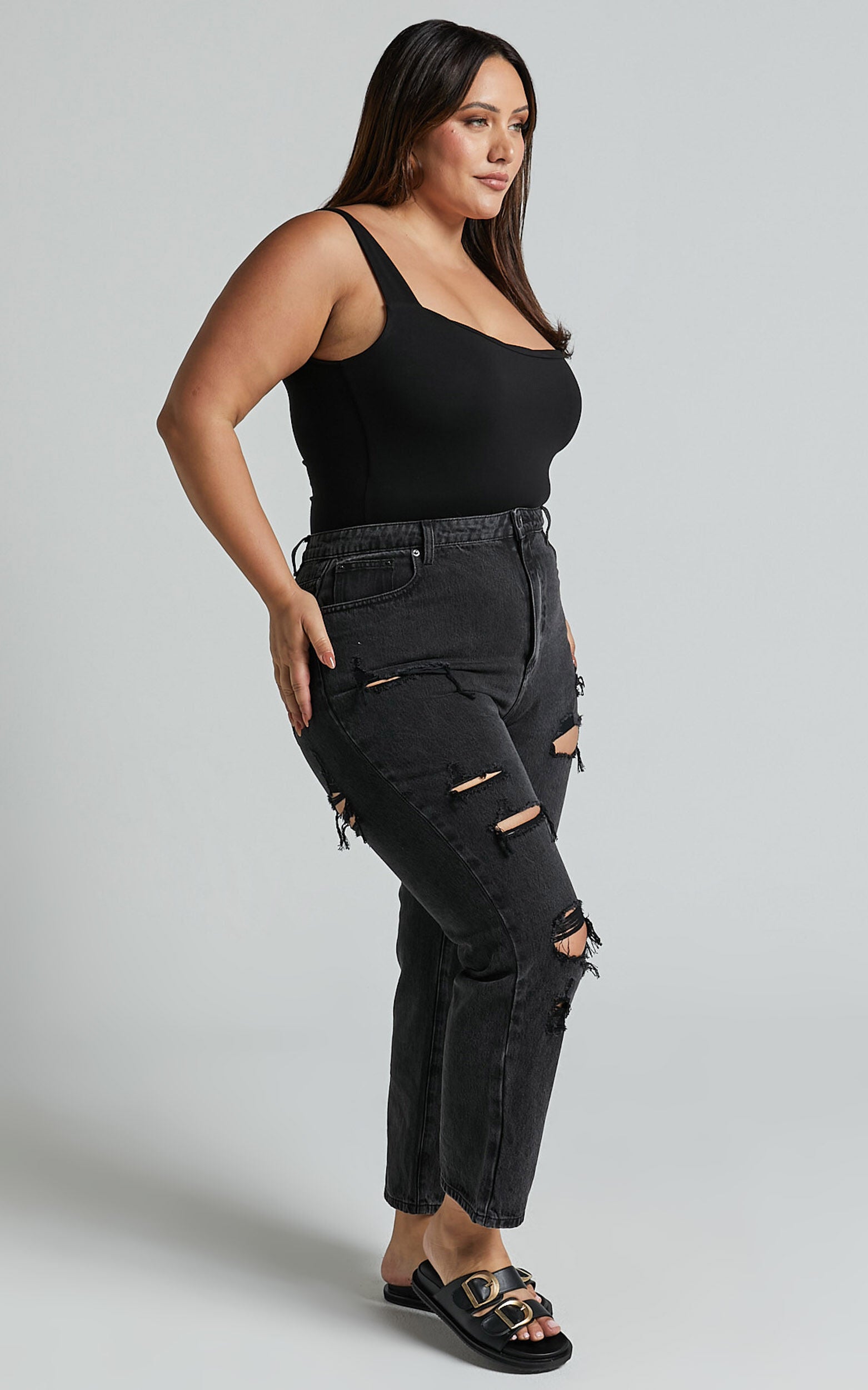 Billie Jeans - High Waisted Cotton Distressed Mom Denim Jeans in Black Wash