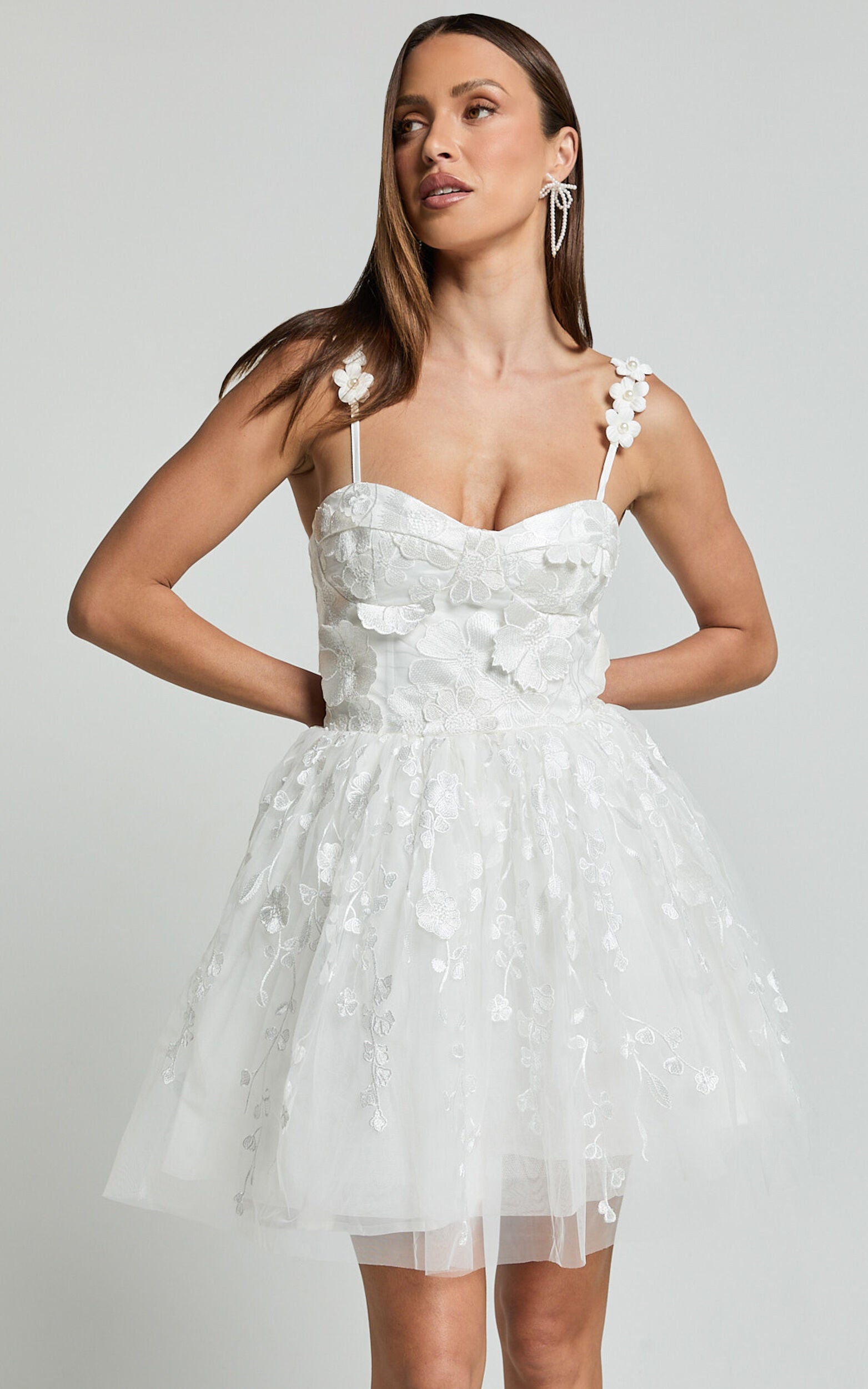 Everheart Mini Dress - Sweetheart Bustier Lace Dress in White