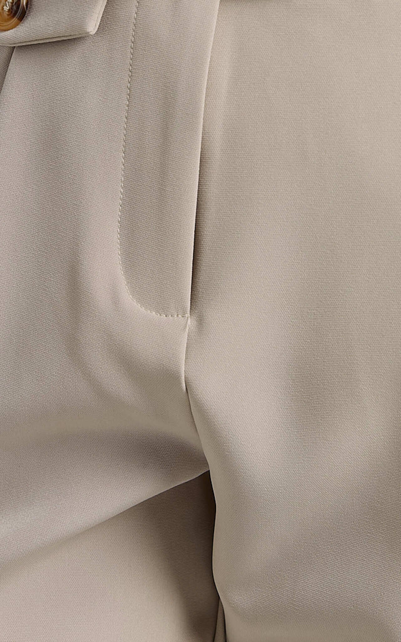 Suri Cropped Pant - High Waisted Tapered Tailored Pant With Pocket Detail in Sand