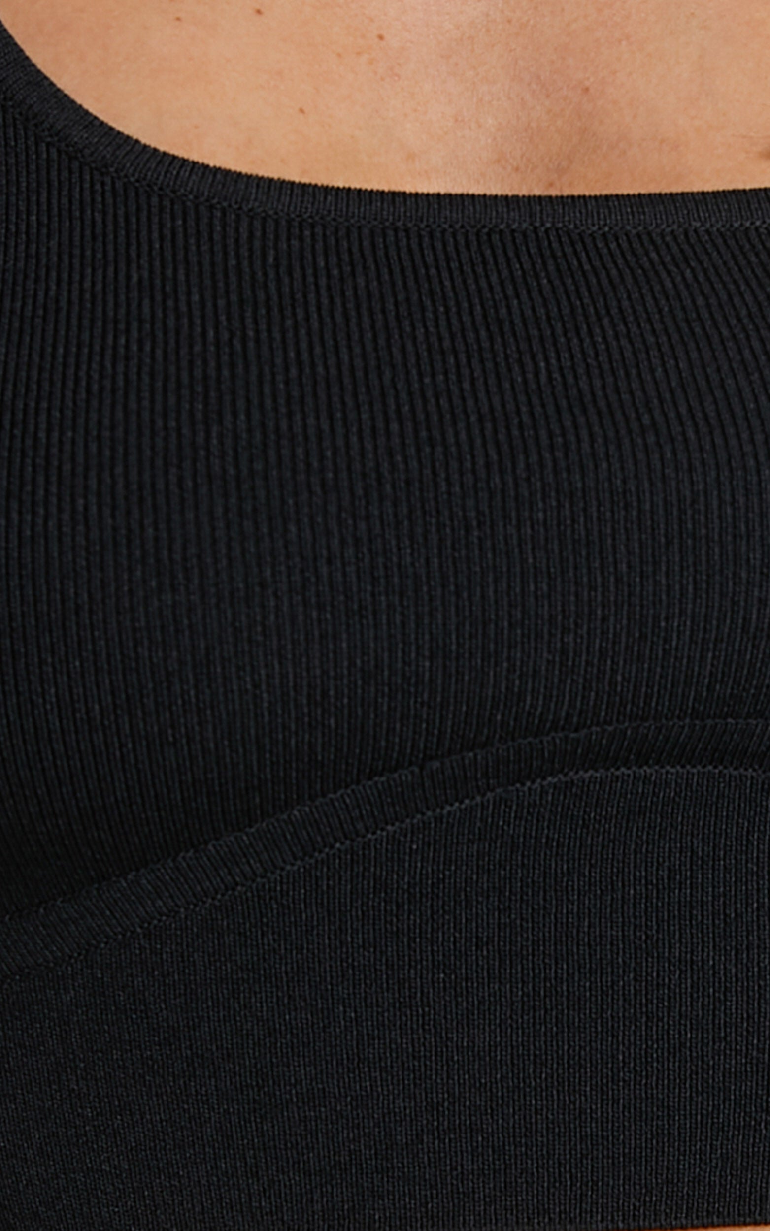 Emlei Top - Square Neck Cropped Knit Top in Black