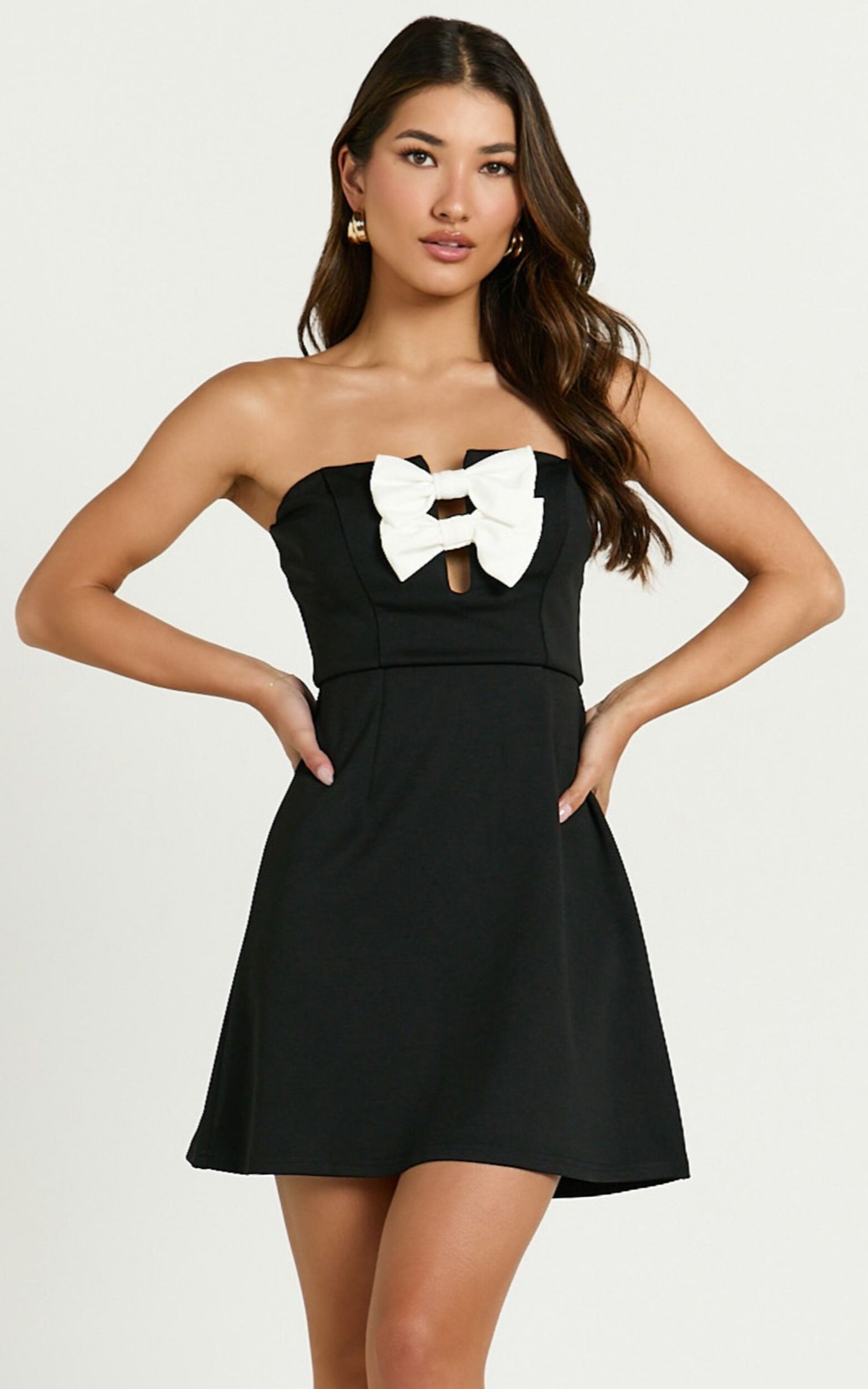 Andrie Mini Dress - Bow Detail Strapless Dress in Black & White