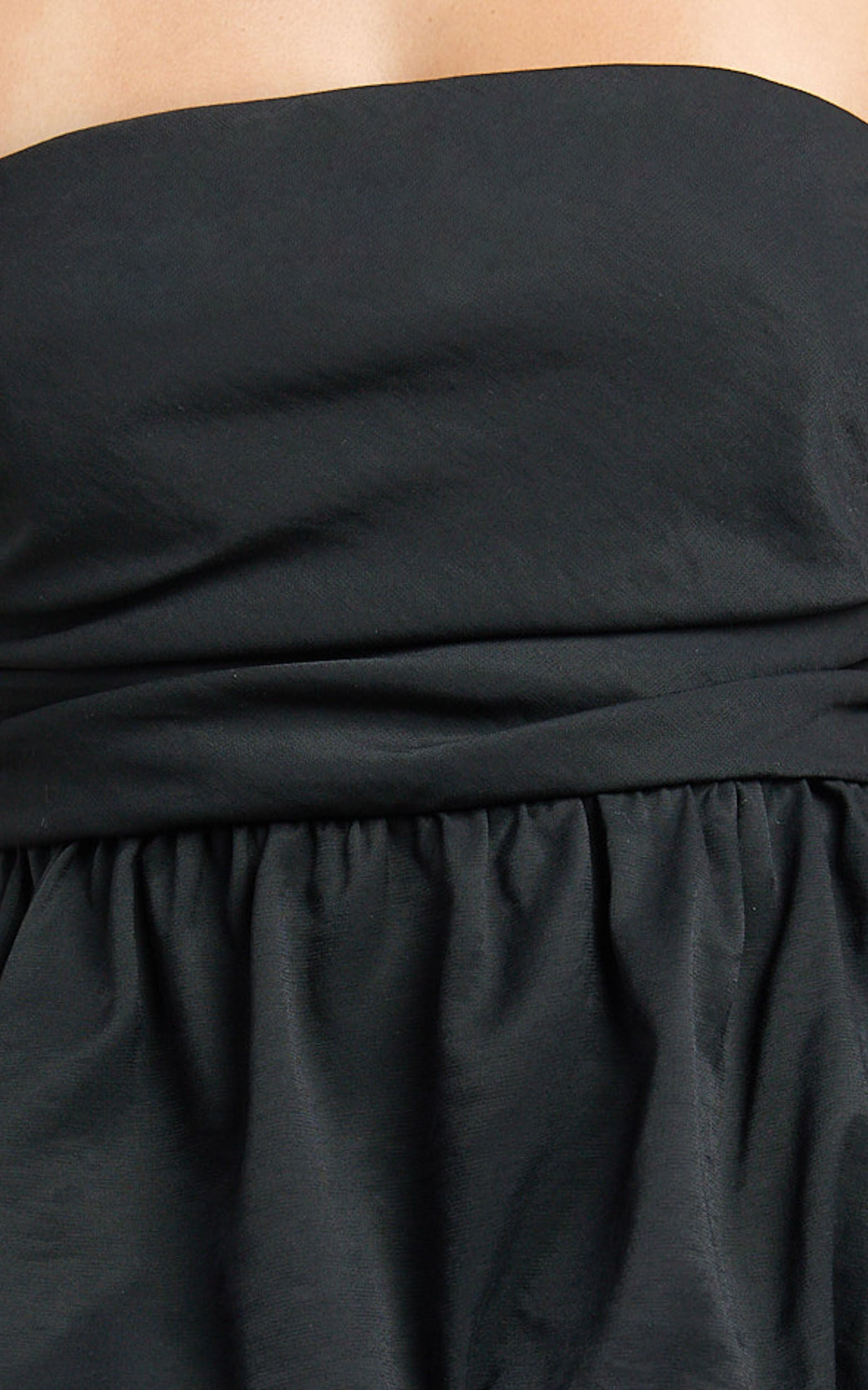 Karmen Top - Strapless Ruched Side Bubble Hem Top in Black