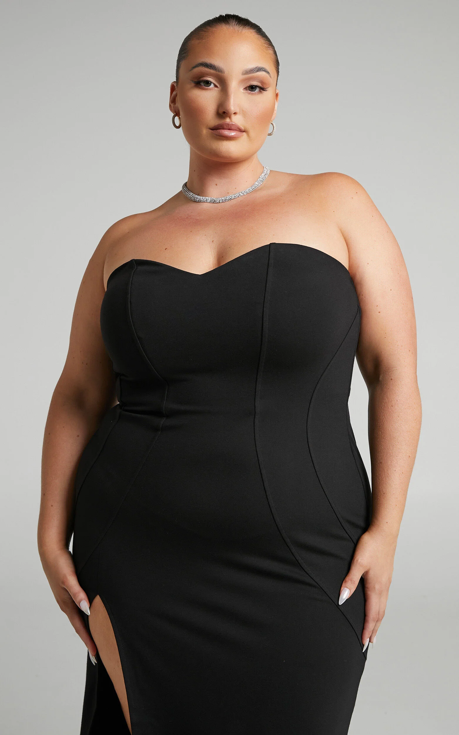 Oriella Maxi Dress - Panelled Thigh Split Strapless Dress in Black