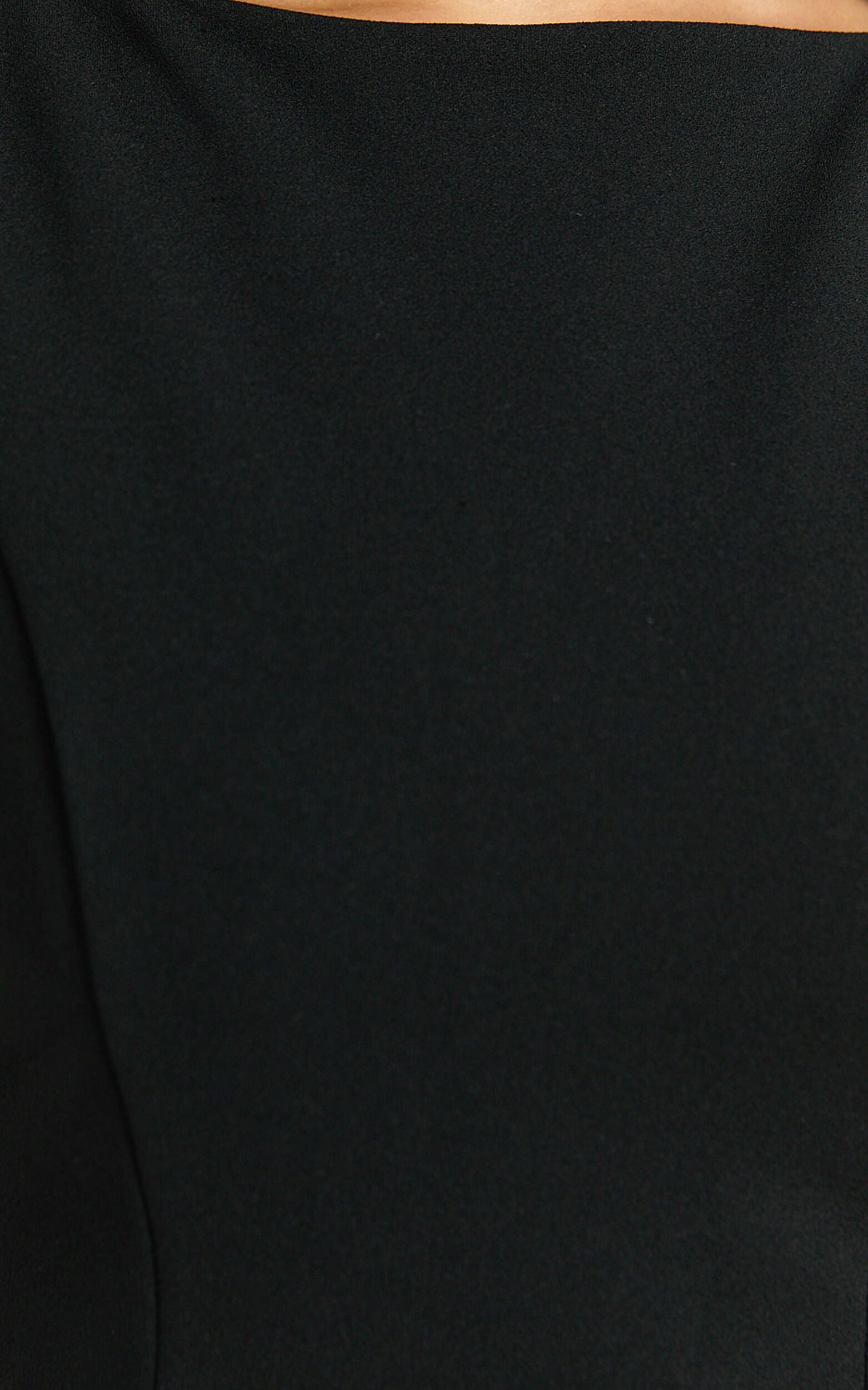 Lupe Top - Boat Neck Sleeveless Top in Black