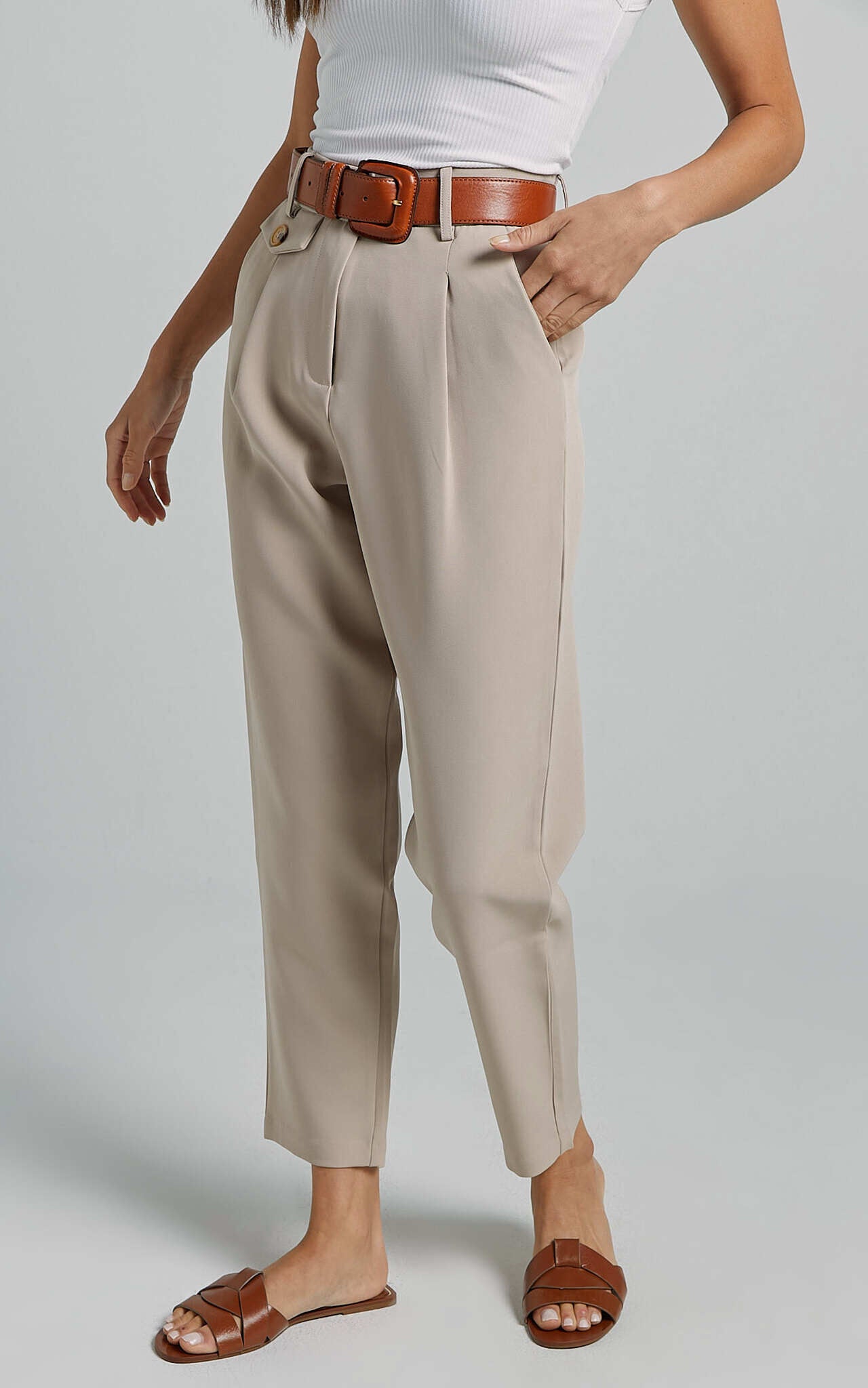 Suri Cropped Pant - High Waisted Tapered Tailored Pant With Pocket Detail in Sand