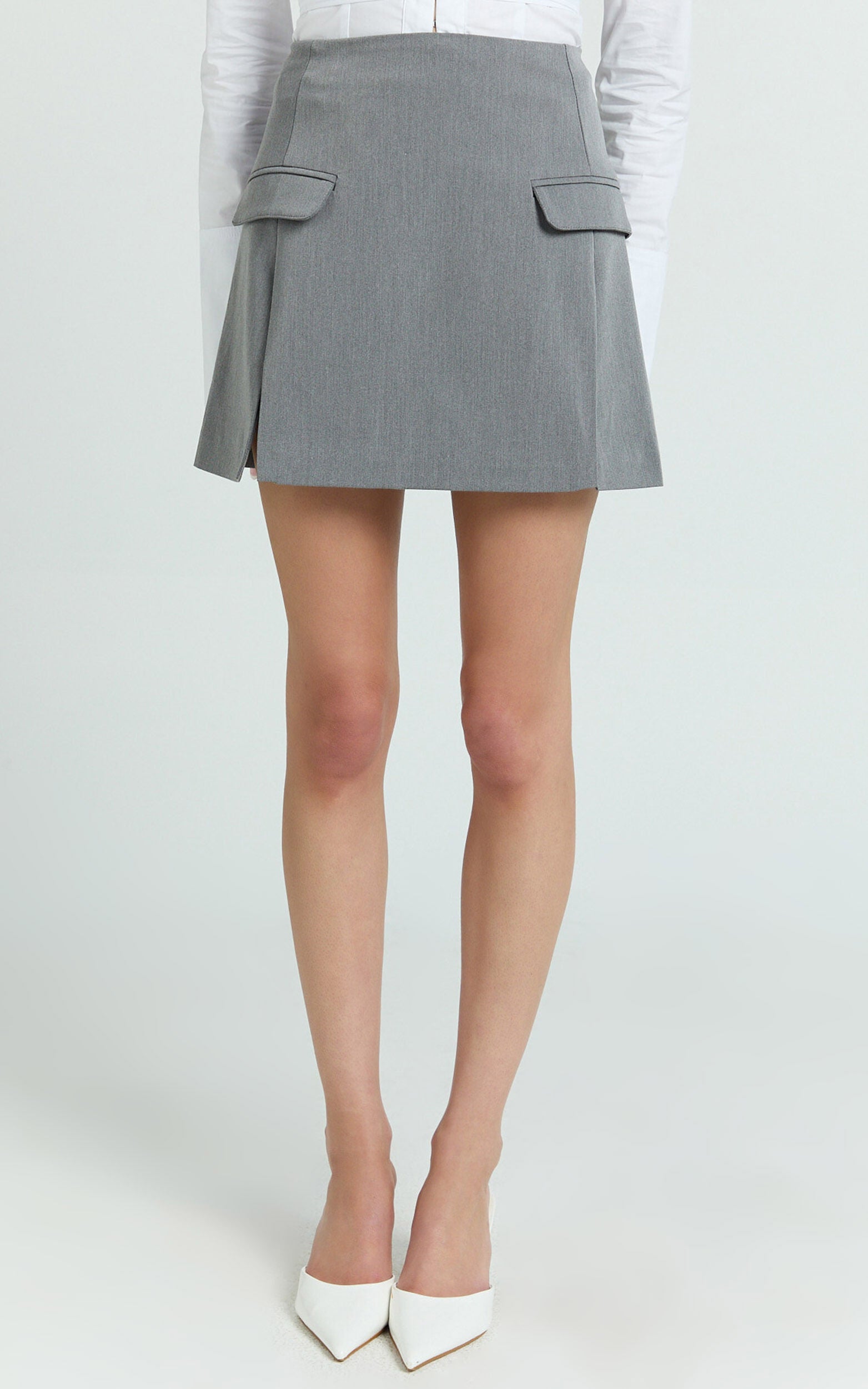 Lois Mini Skirt - Pocket Split Workwear Skirt in Grey