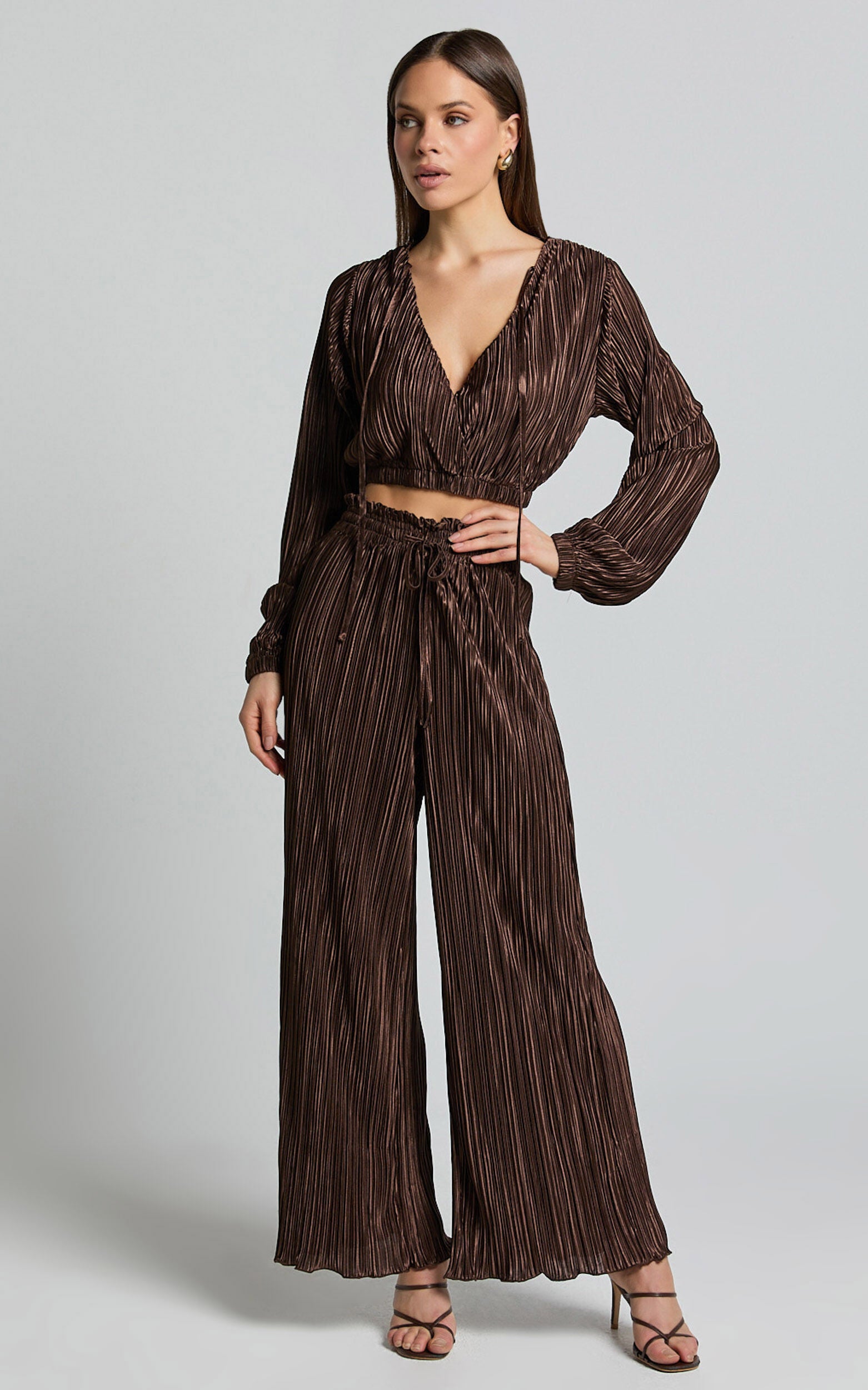 Kallie Pants - High Waist Drawstring Plisse Pants in Chocolate