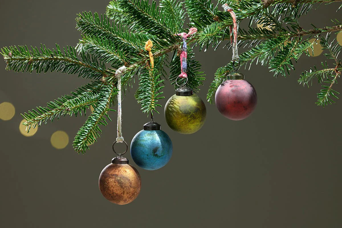 Oko Baubles (Set of 4)