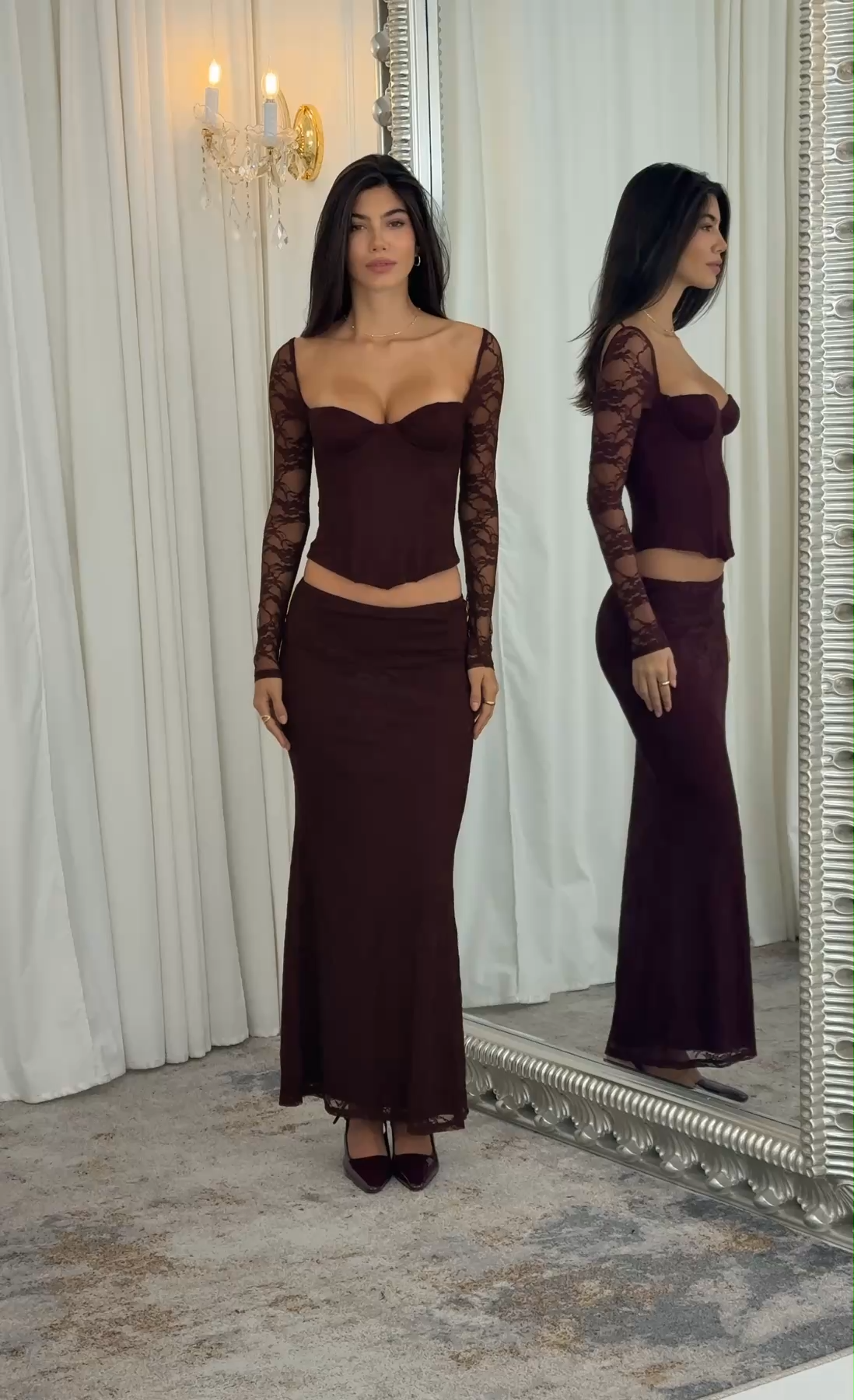 Longe Sleeve Lace Corset Top in Deep Wine