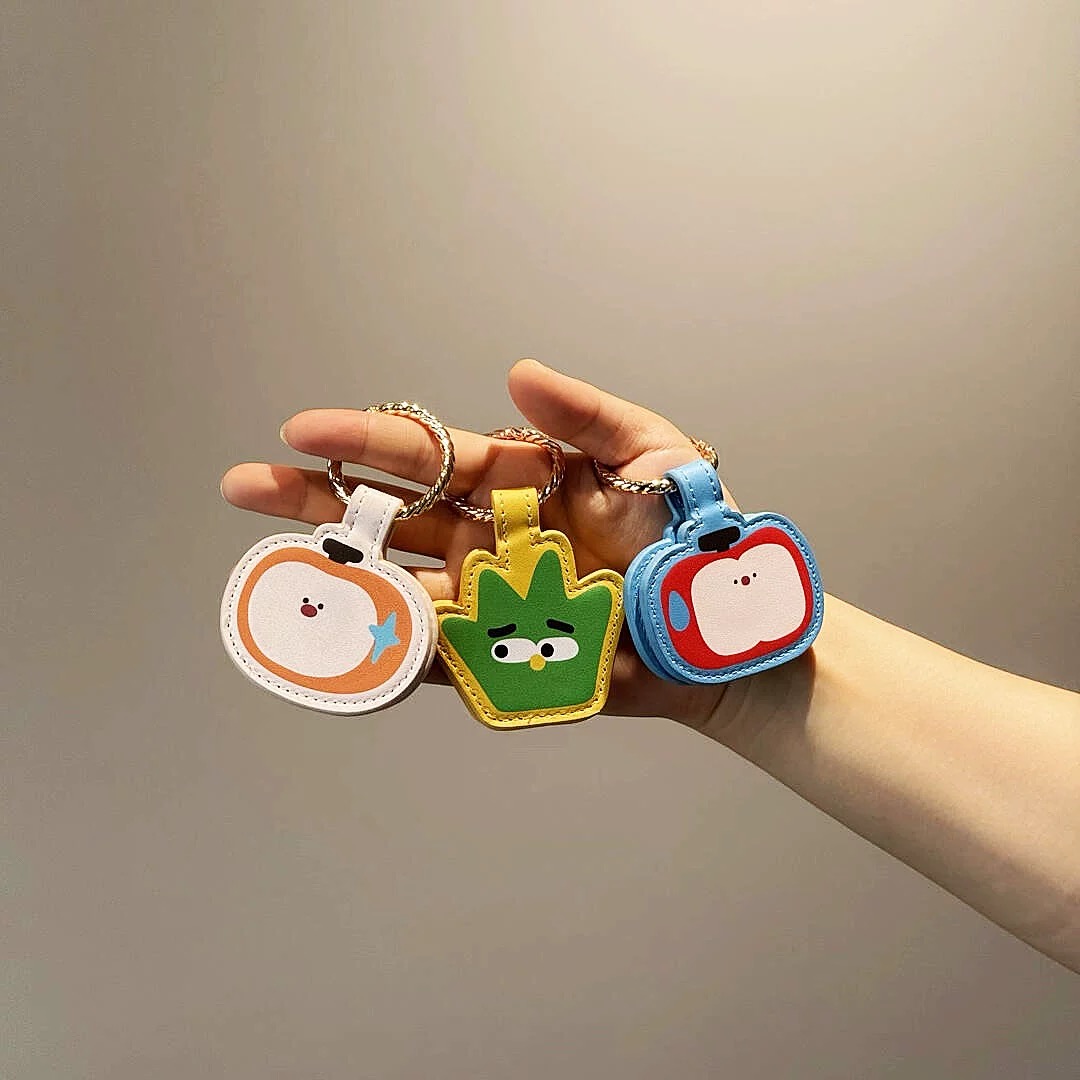 Magnetic Hat Clip & Sunglasses Holder – Multi-Use Keychain Accessory for Bags, Travel & Outdoor