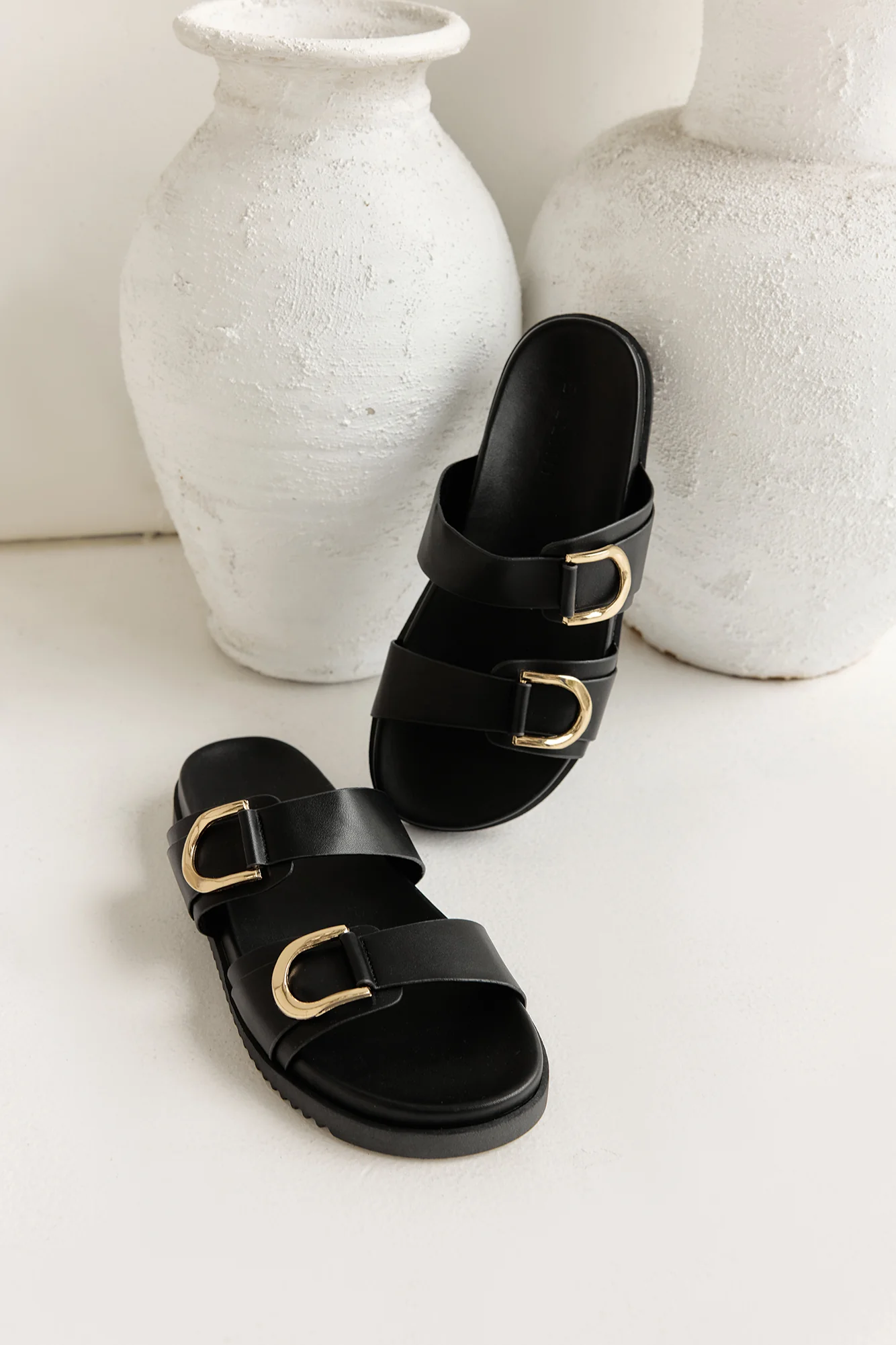 Areli Slides Light Black