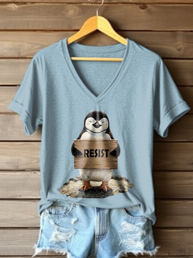 Women's Retro Penguins Resist Print T-Shirt