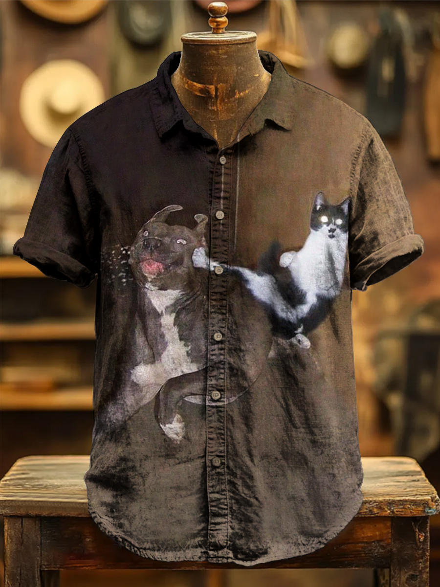 Men's Cat and Dog Fighting Art Print Short Sleeve Shirt