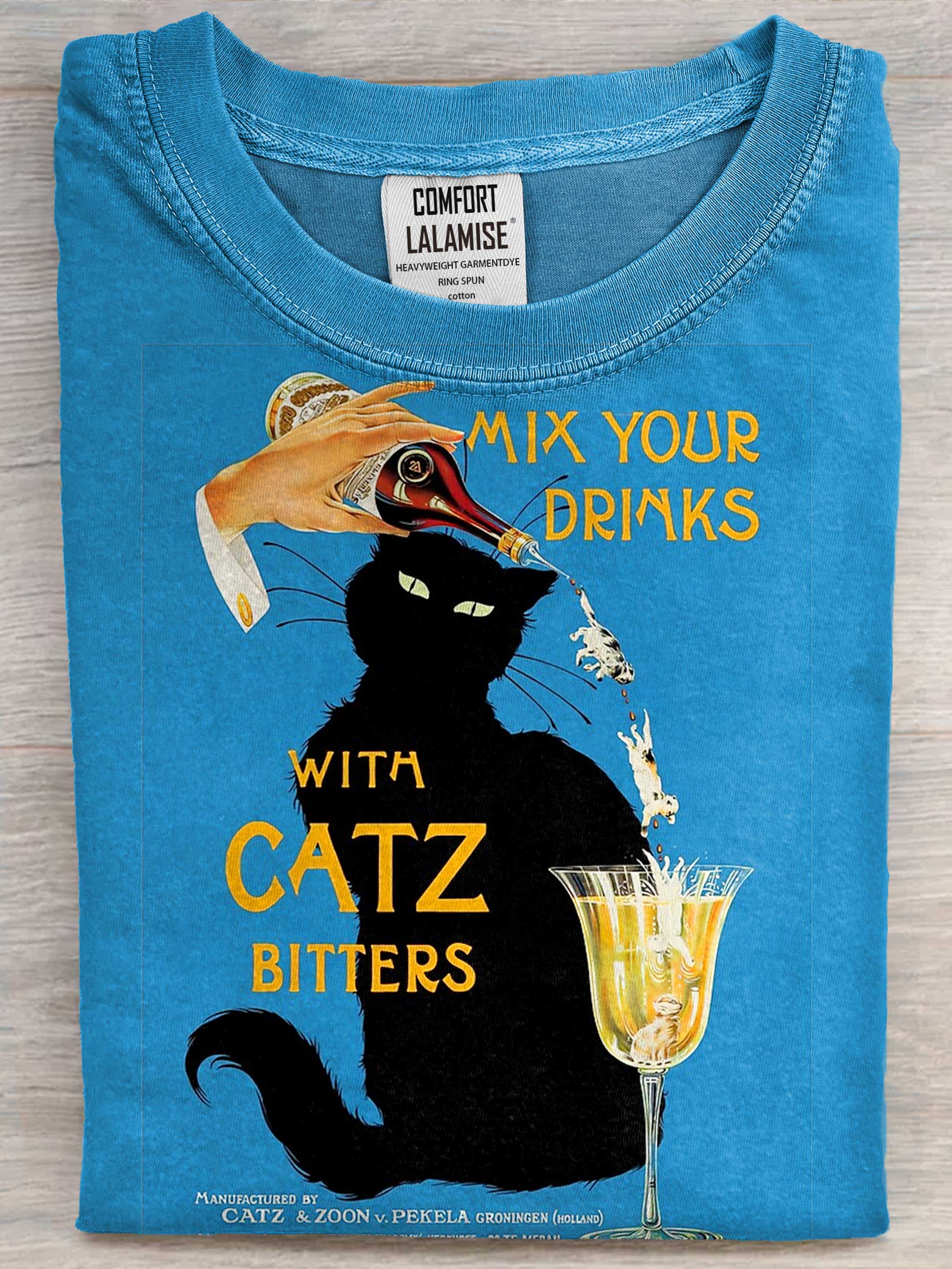 Vintage 1940s Mix Your Gin with Catz Bitters Art Print Casual Short Sleeve T-shirt