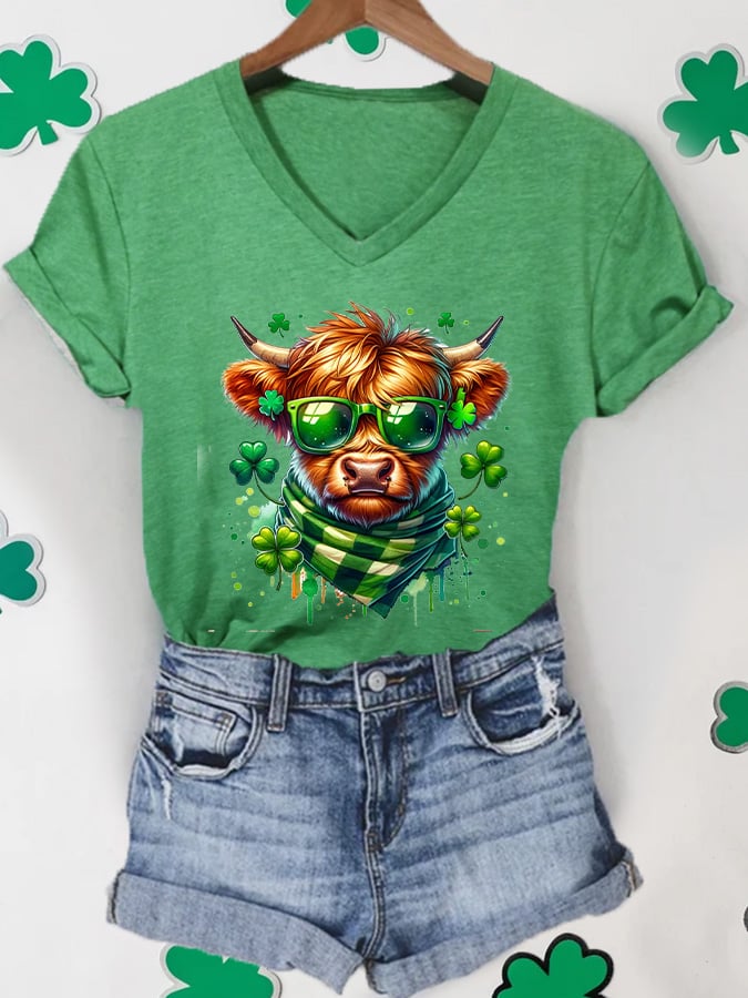 Women's St Patrick's Day Highland Cow Printed Casual T-Shirt