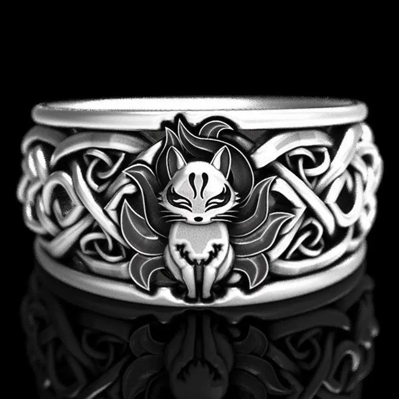 Nine Tail Fox Vintage Fashion Ring
