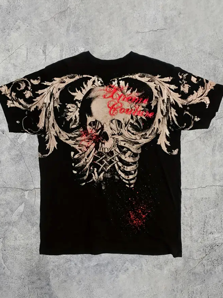 Retro Dark Halloween Skull Art Print T-shirt