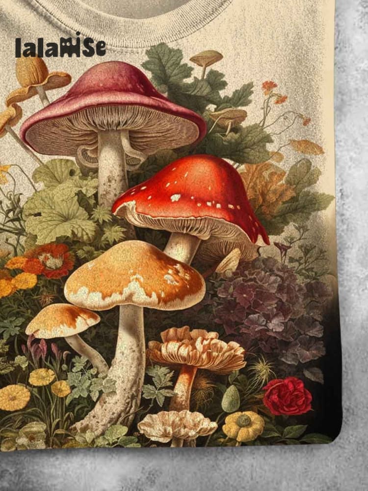 Vintage Mushrooms Art Print Casual T-Shirt