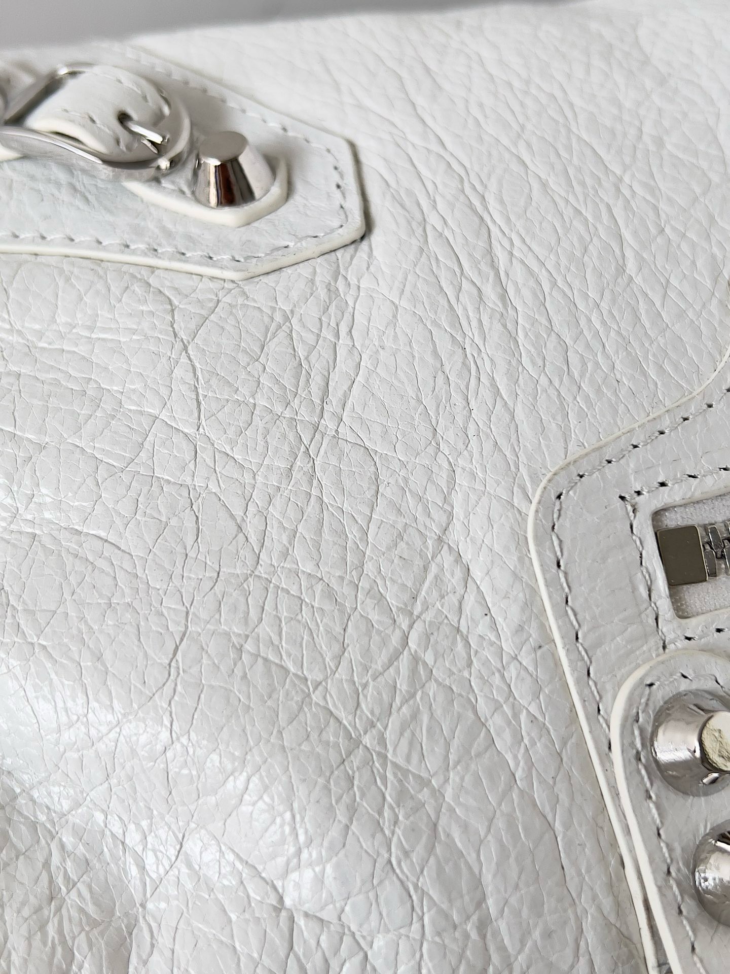Knockoff Balenciaga Le City Small Bag White Arena Lambskin