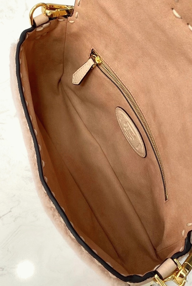 Top Quality Fake Fendi Medium Baguette Bag In Beige