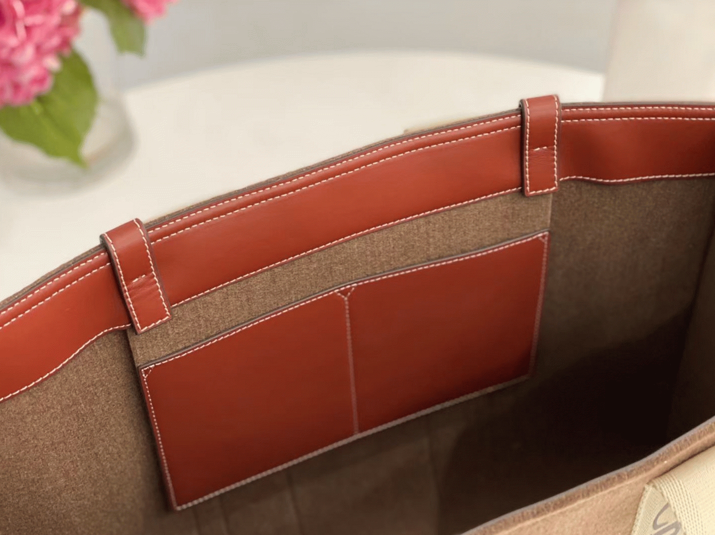 Top Quality Replica Chloe Medium Woody Tote Bag In Brown Felt