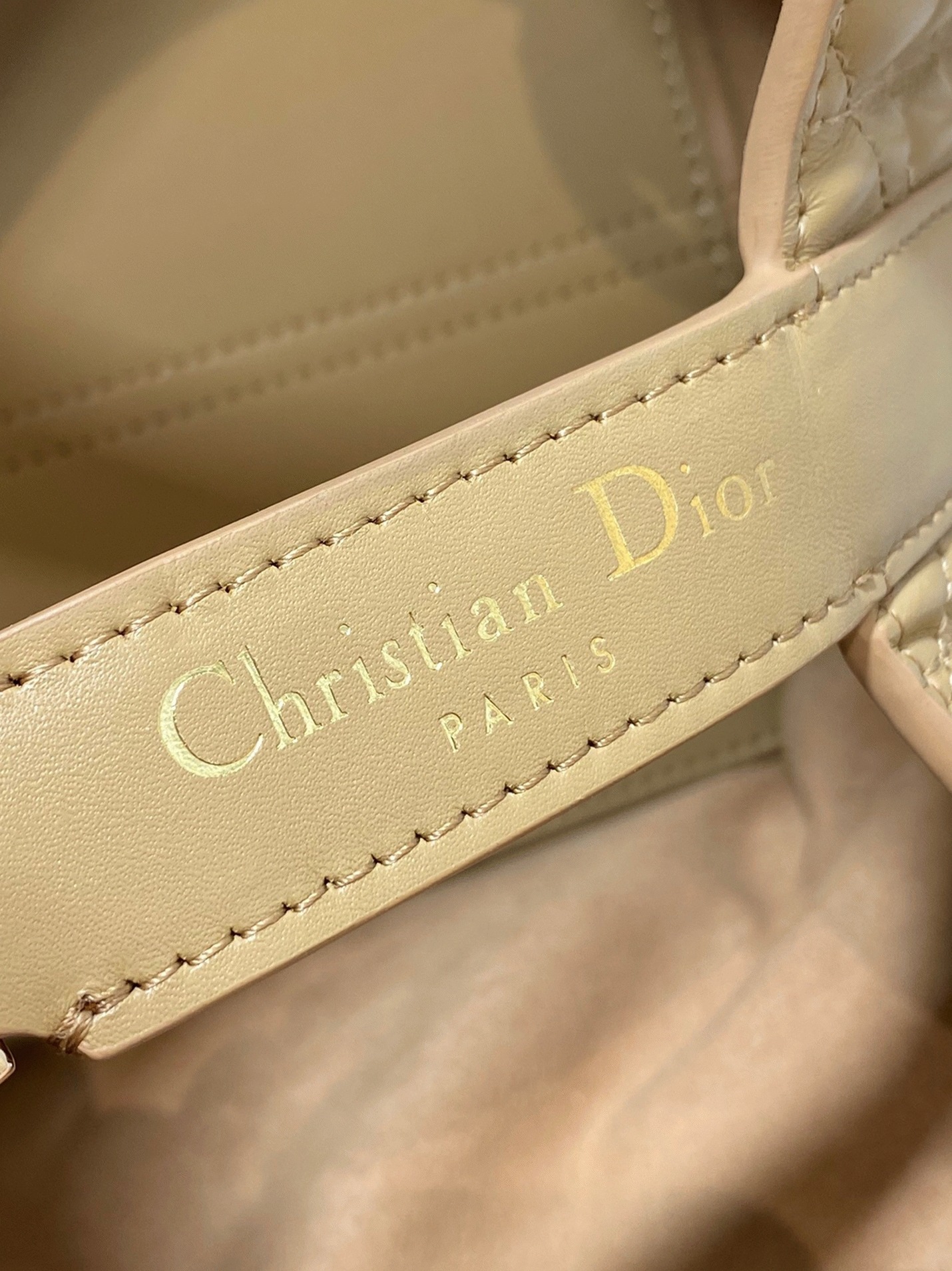 Dior Toujours Small Bag Fake in Tan Macrocannage Calfskin