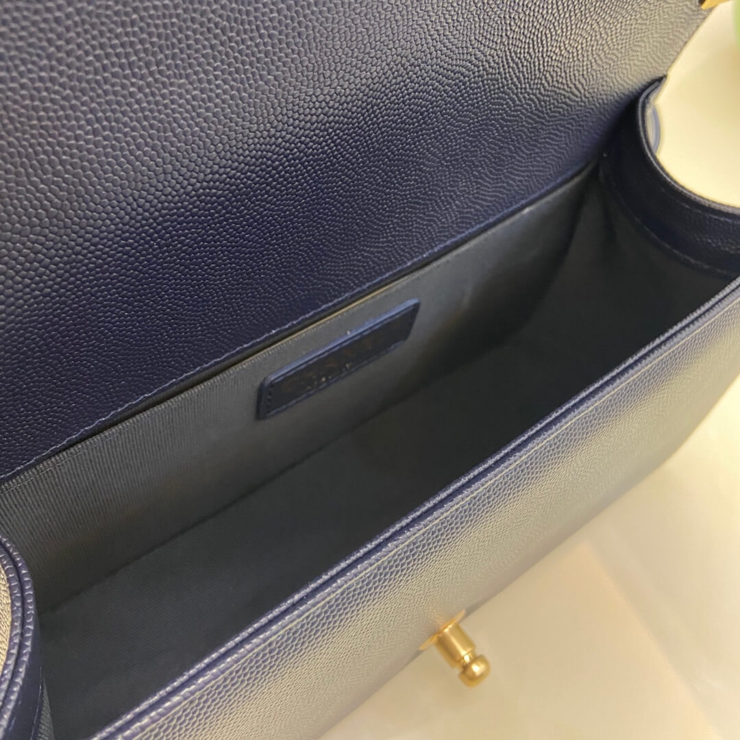 BOY CHANEL Handbag(high-end grade)