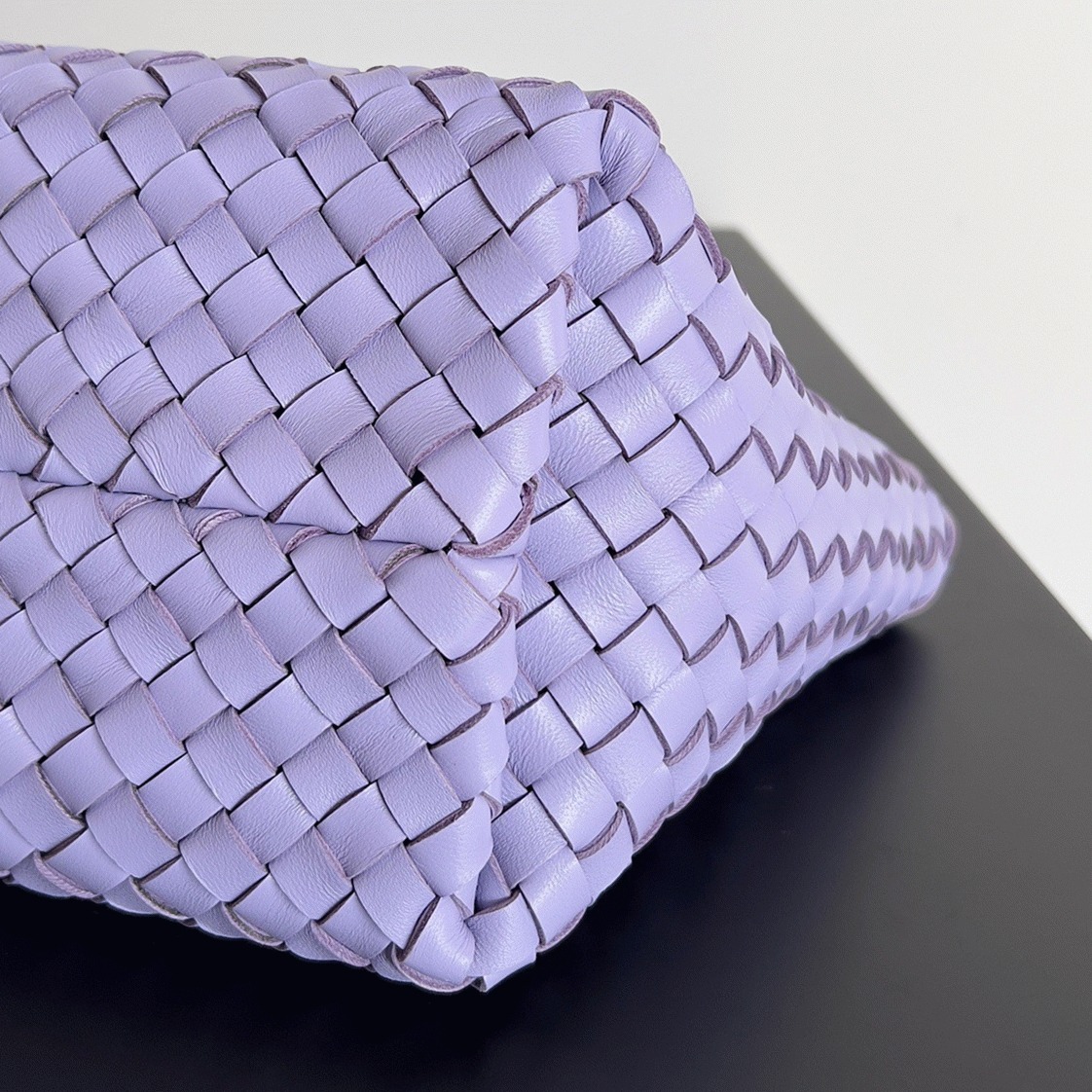 Top Quality Knockoff Bottega Veneta Cabat Mini Bag In Wisteria Intrecciato Lambskin