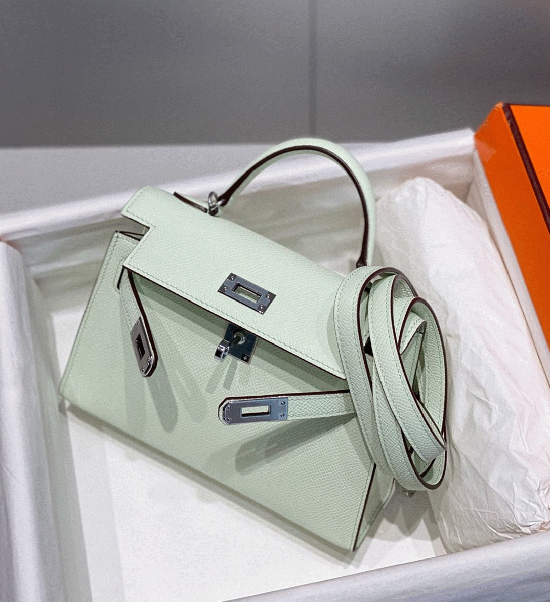 Hermes Kelly Mini II Bag Replica in Vert Fizz