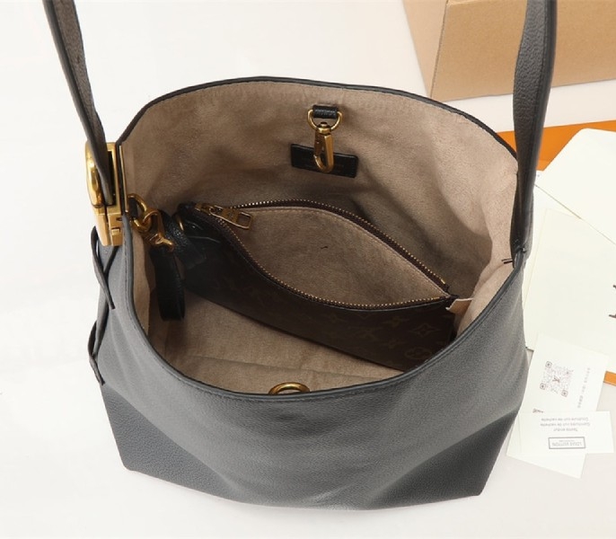 Louis Vuitton Low Key MM Hobo In Black