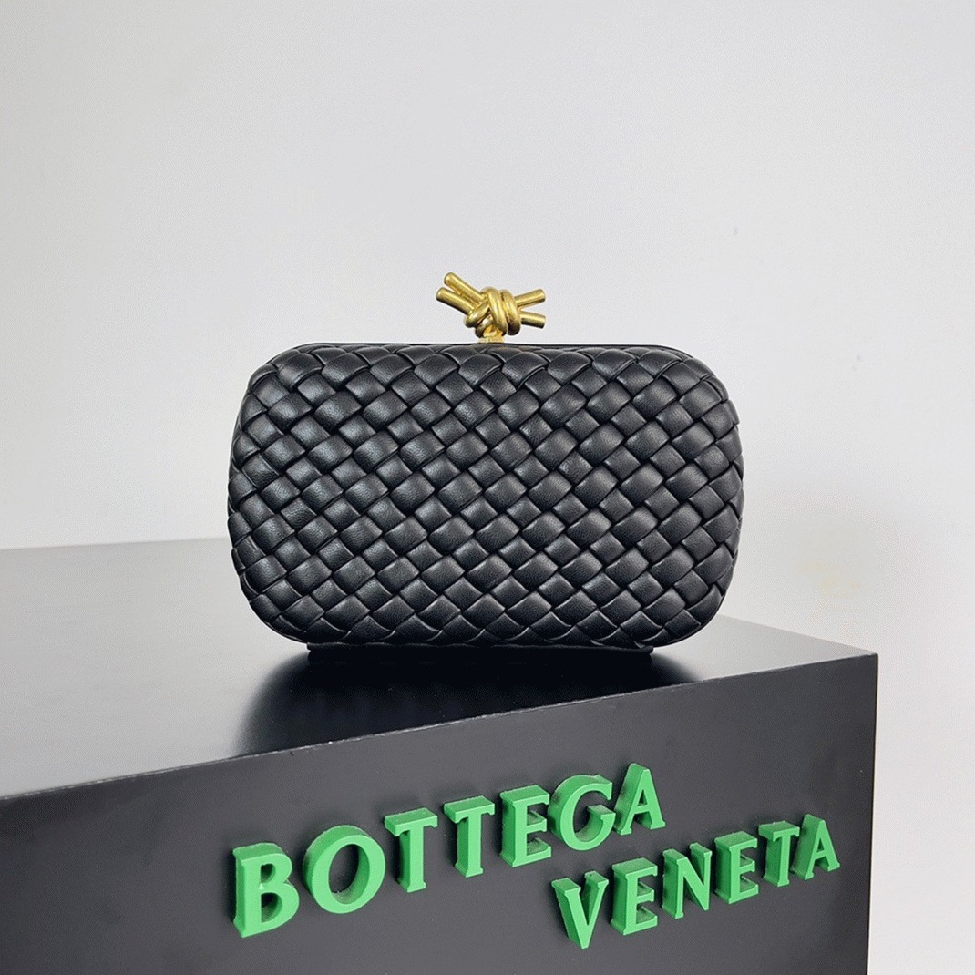 Fake Bottega Veneta Knot Minaudiere Clutch Black