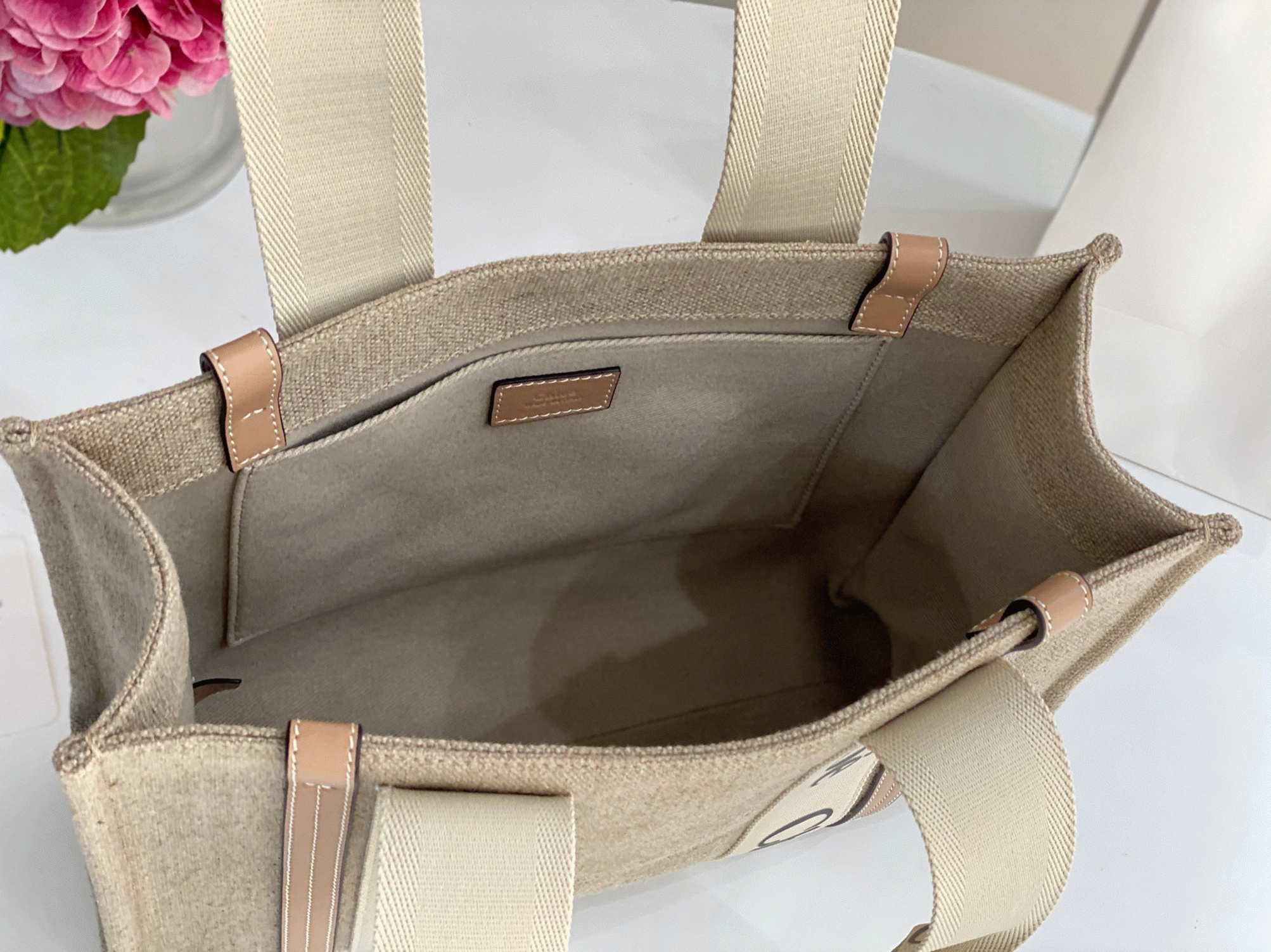 Top Quality Fake Chloe Woody Medium Tote Bag in Linen Canvas with Beige Leather