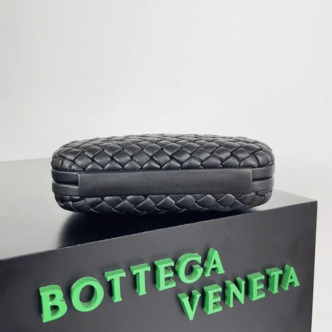 Fake Bottega Veneta Knot Minaudiere Clutch Black