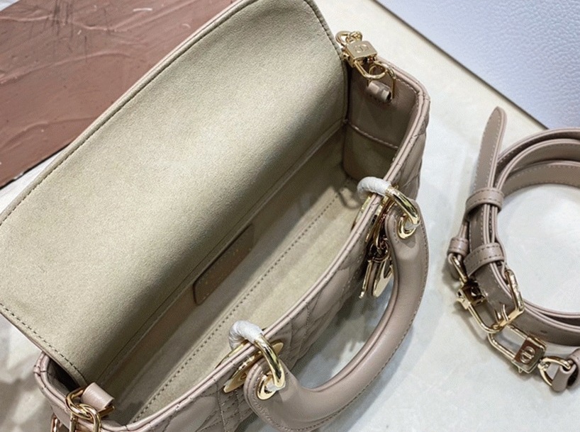 Dior Lady D-Joy Medium Bag Replica in Sand