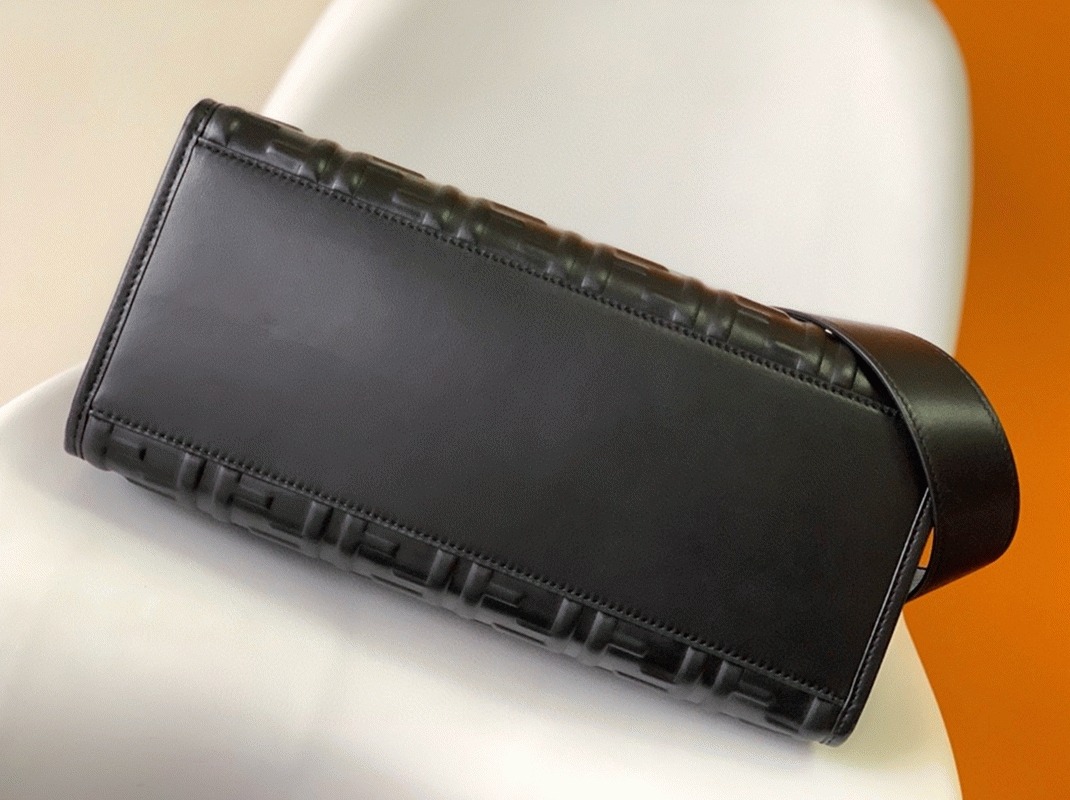 Top Quality Replica Fendi Sunshine Medium Tote Bag In Black FF Calfskin