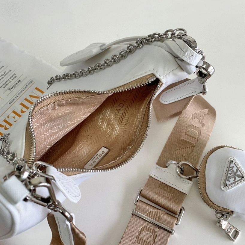 Prada Re-Edition Shoulder Bag Knockoff in White