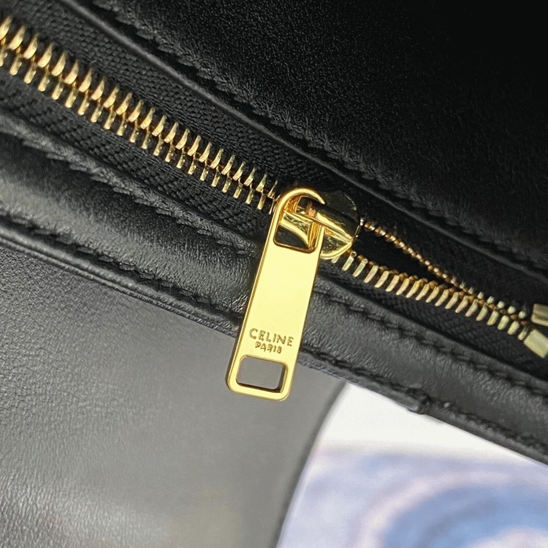 Top Quality Faux Celine Triomphe Medium Bag In Black