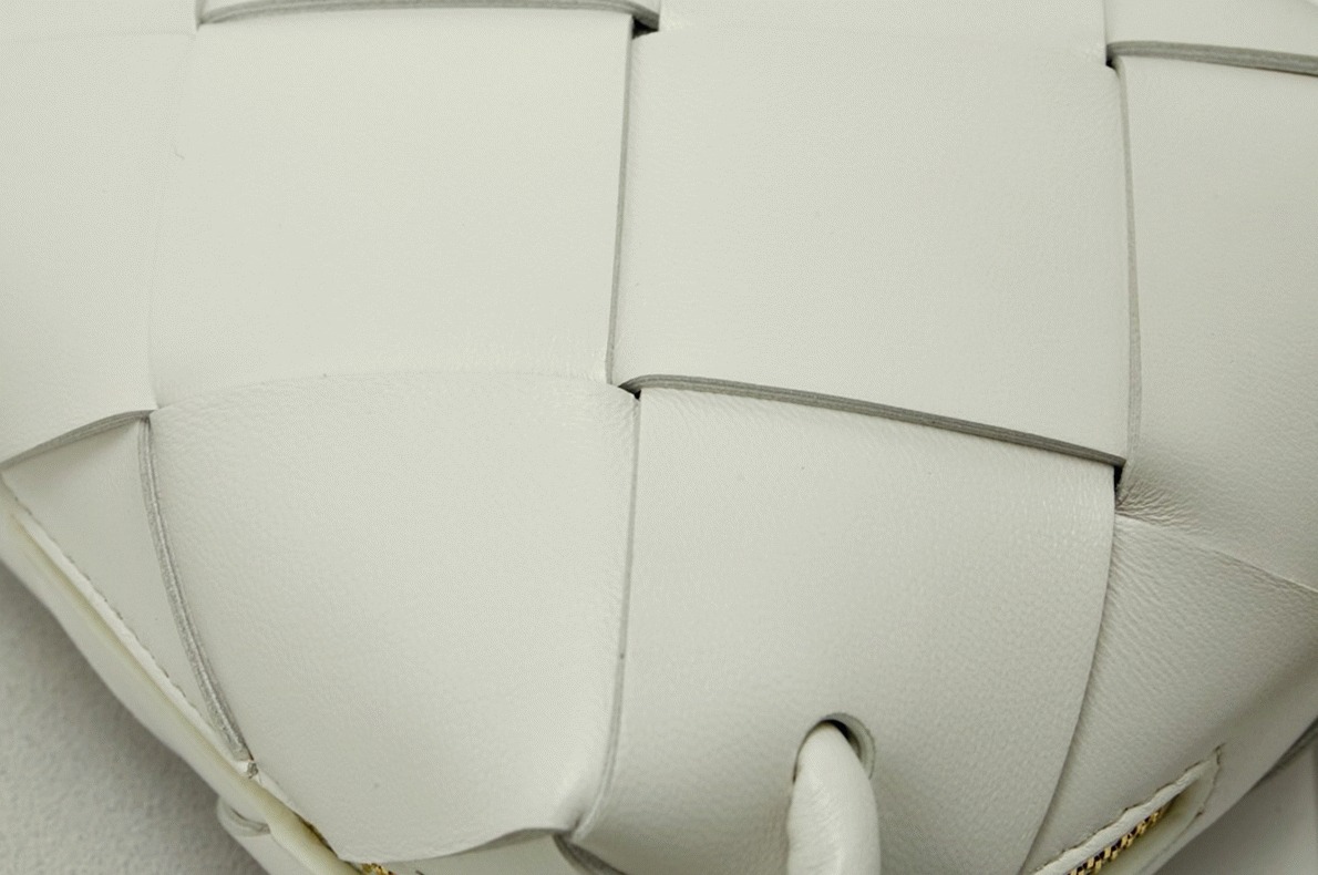 Replica Bottega Veneta Mini Cassette Camera Bag White