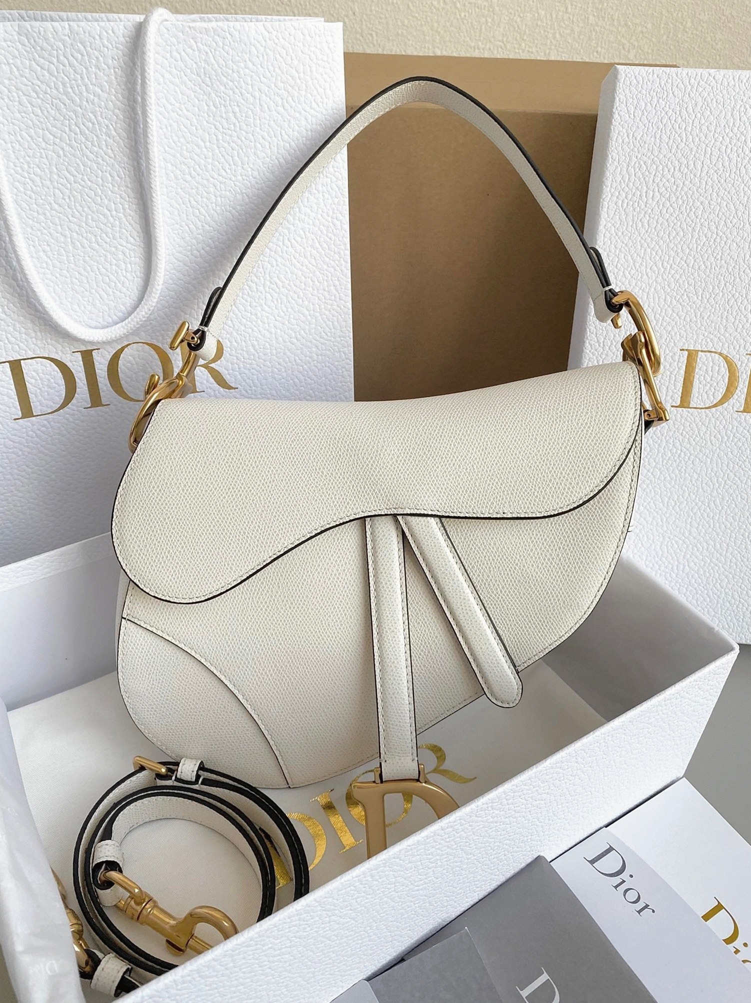 Dior Saddle Bag Replica in White Grained Calfskin