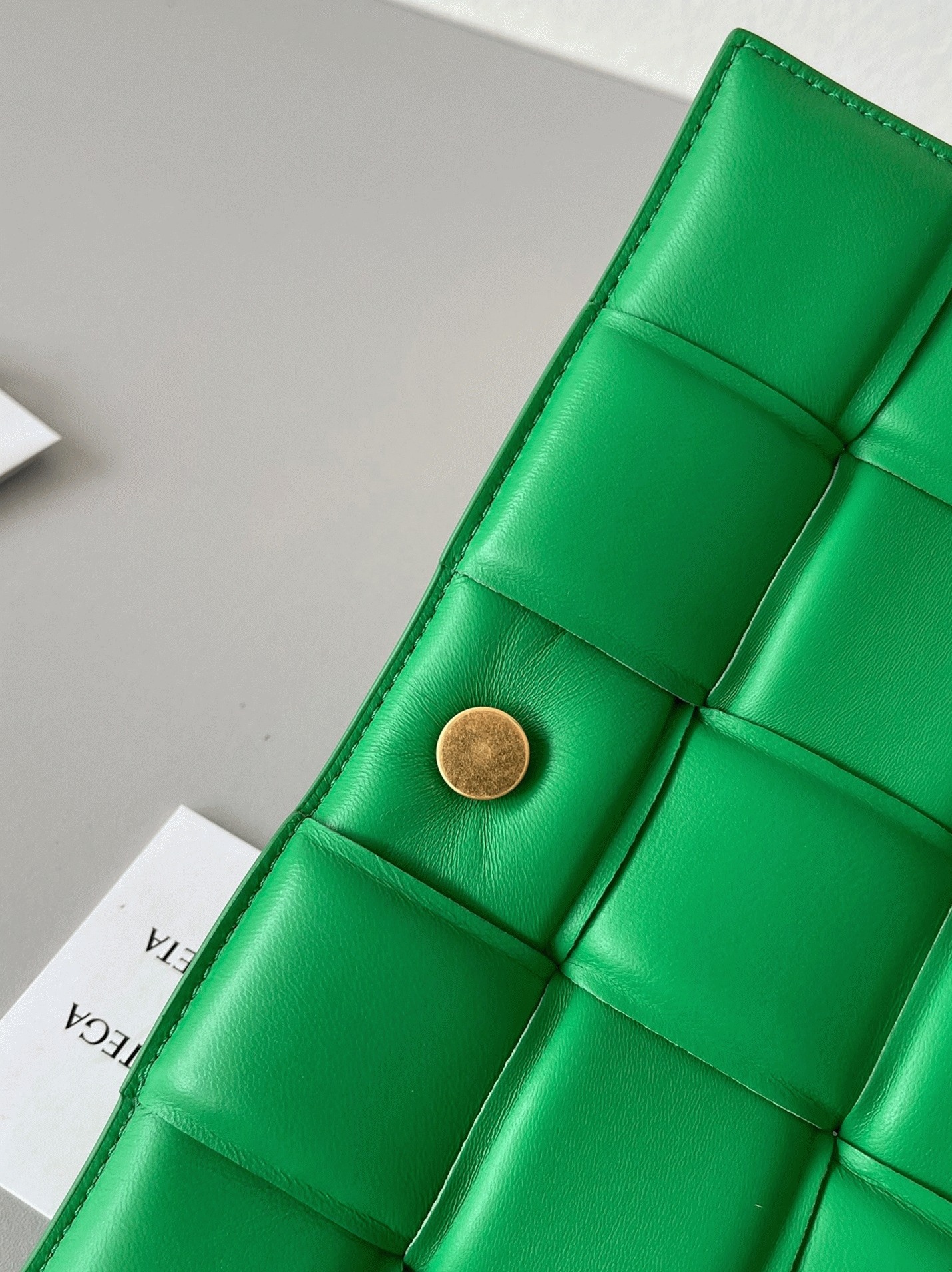 Top Quality Fake Bottega Veneta Chain Cassette Bag In Parakeet
