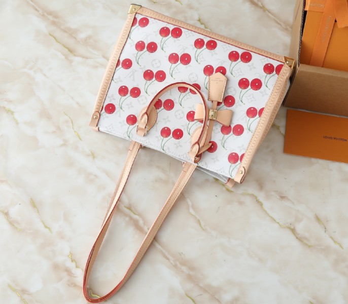 LV X TM Monogram Cherry Canvas Onthego MM In White Style 2