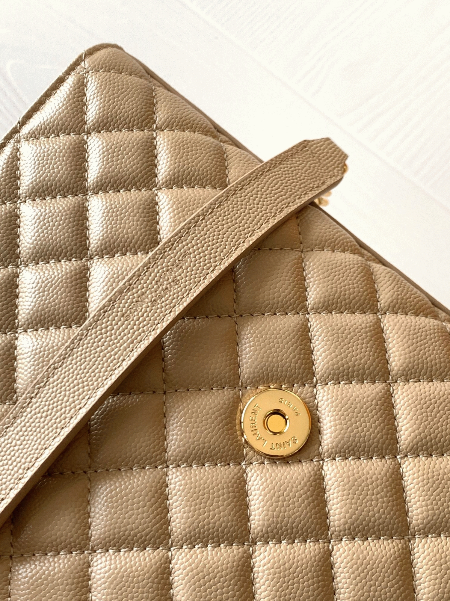 Replica Saint Laurent Envelope Medium Bag Beige
