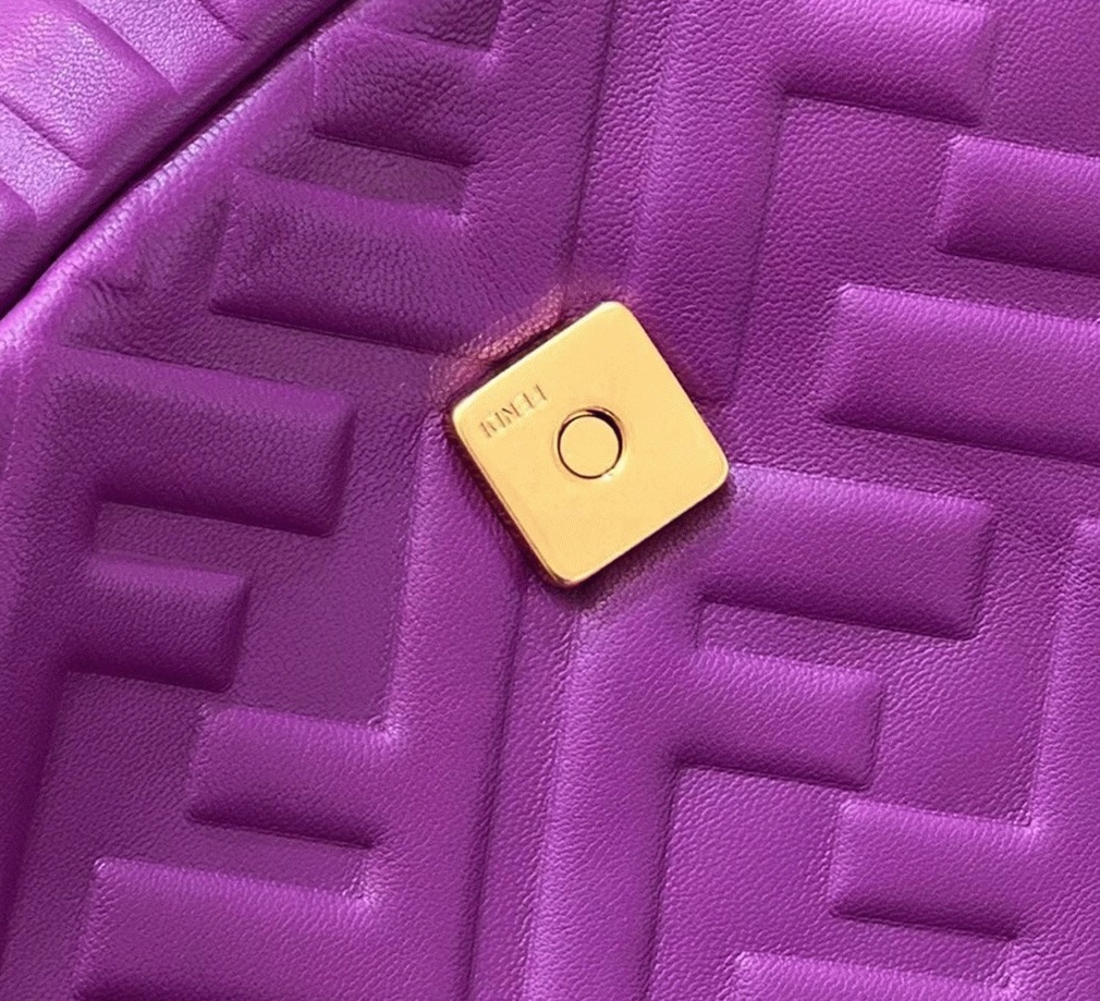Top Quality Replica Fendi Large Baguette Bag In Purple FF