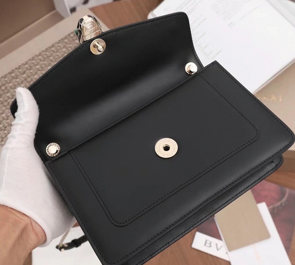 Replica Bvlgari Serpenti Forever Small Cross-body Bag Black Calfskin