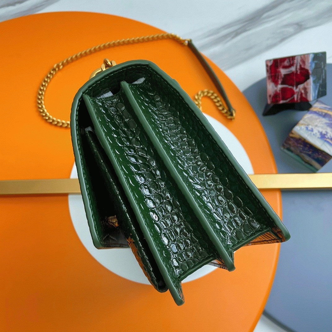 Fake Saint Laurent Sunset Medium Chain Bag Green Crocodile-embossed Leather