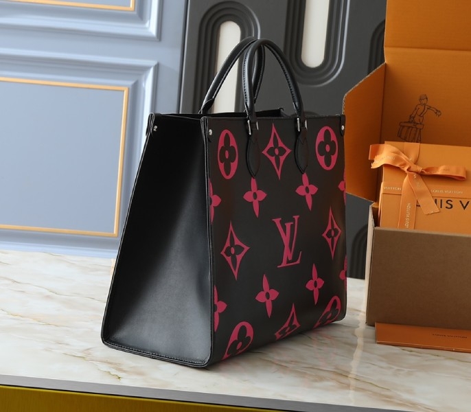 Monogram Empreinte OnTheGo GM Tote In Black And Magenta Pink