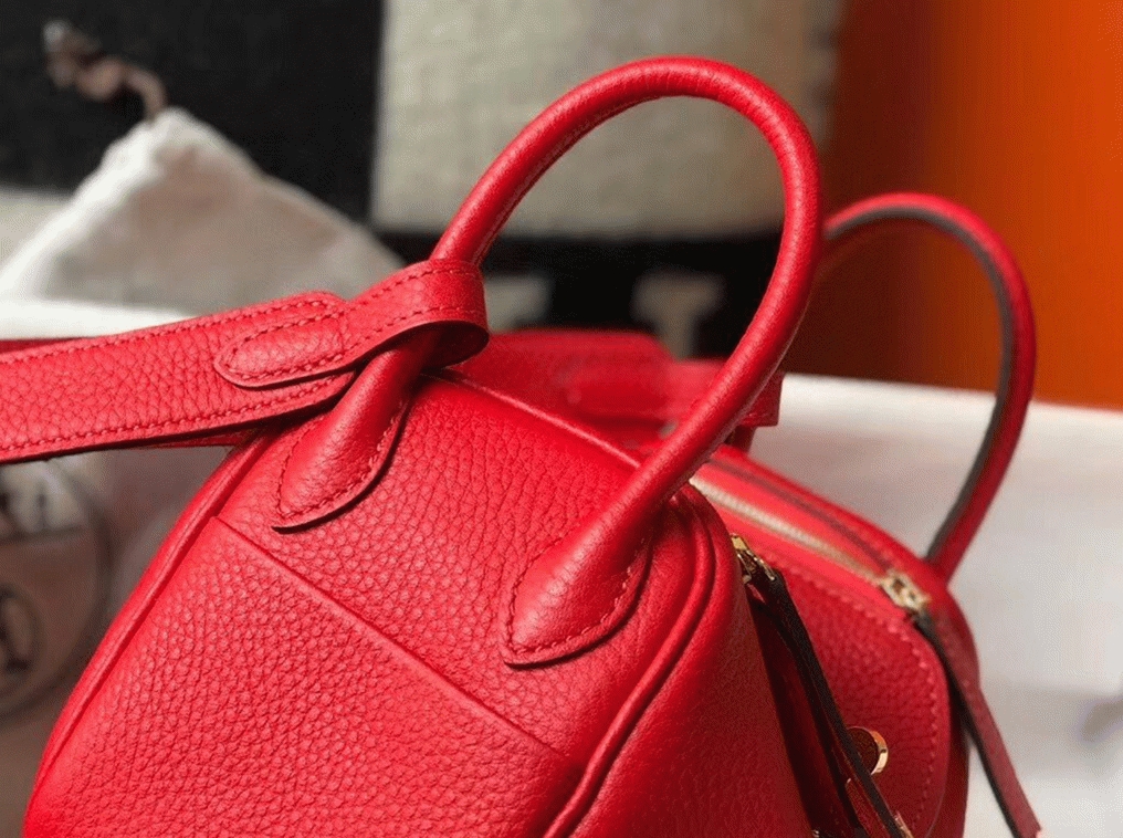 Fake designer Hermes Lindy Mini handbag in red
