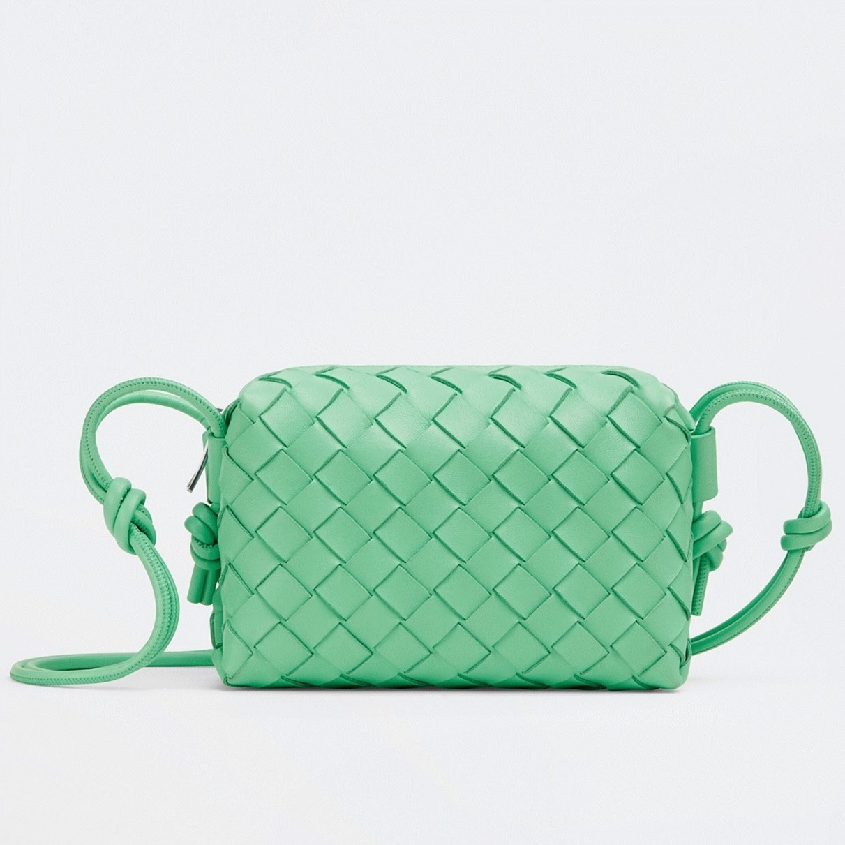 Replica Bottega Veneta Loop Mini Bag Fountain