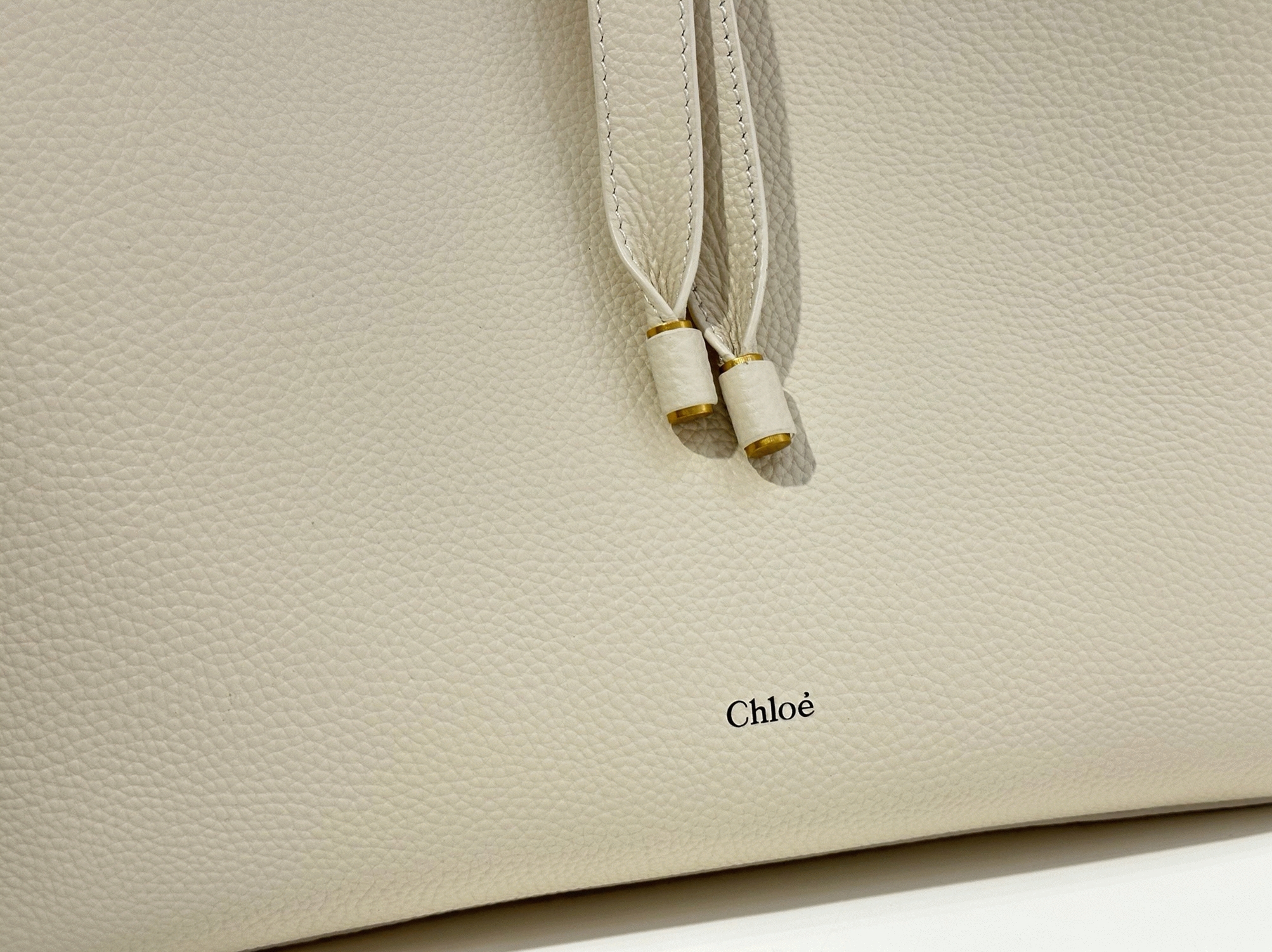 Top Quality Replica Chloe Marcie Hobo Bag in White Grained Leather