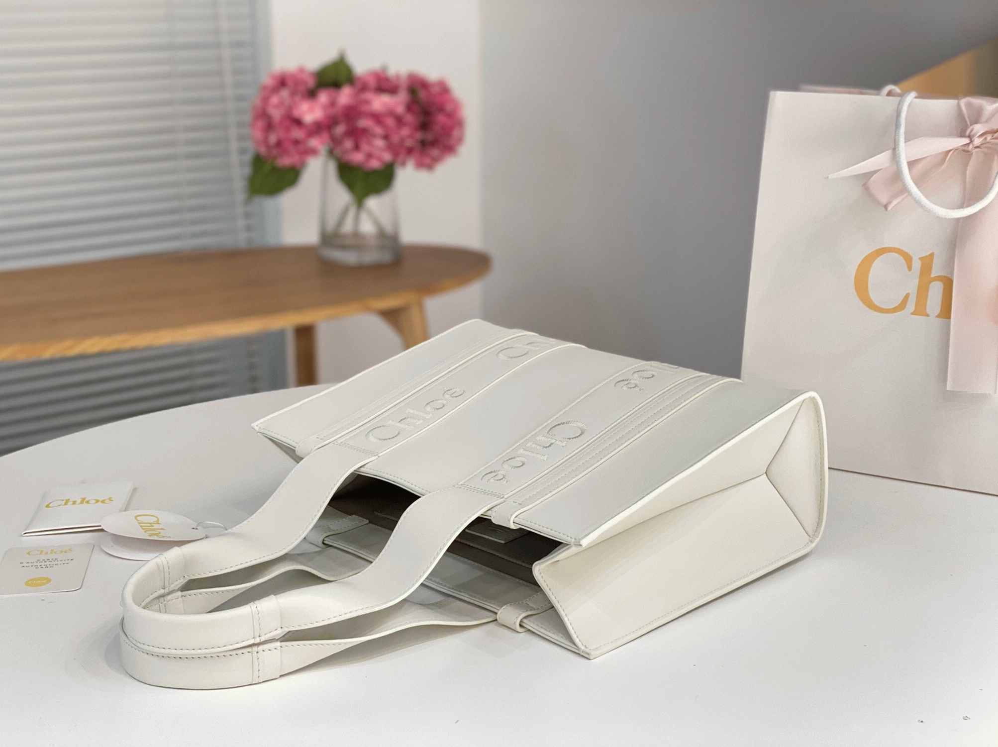 Top Quality Fake Chloe Woody Medium Tote Bag In White Calfskin